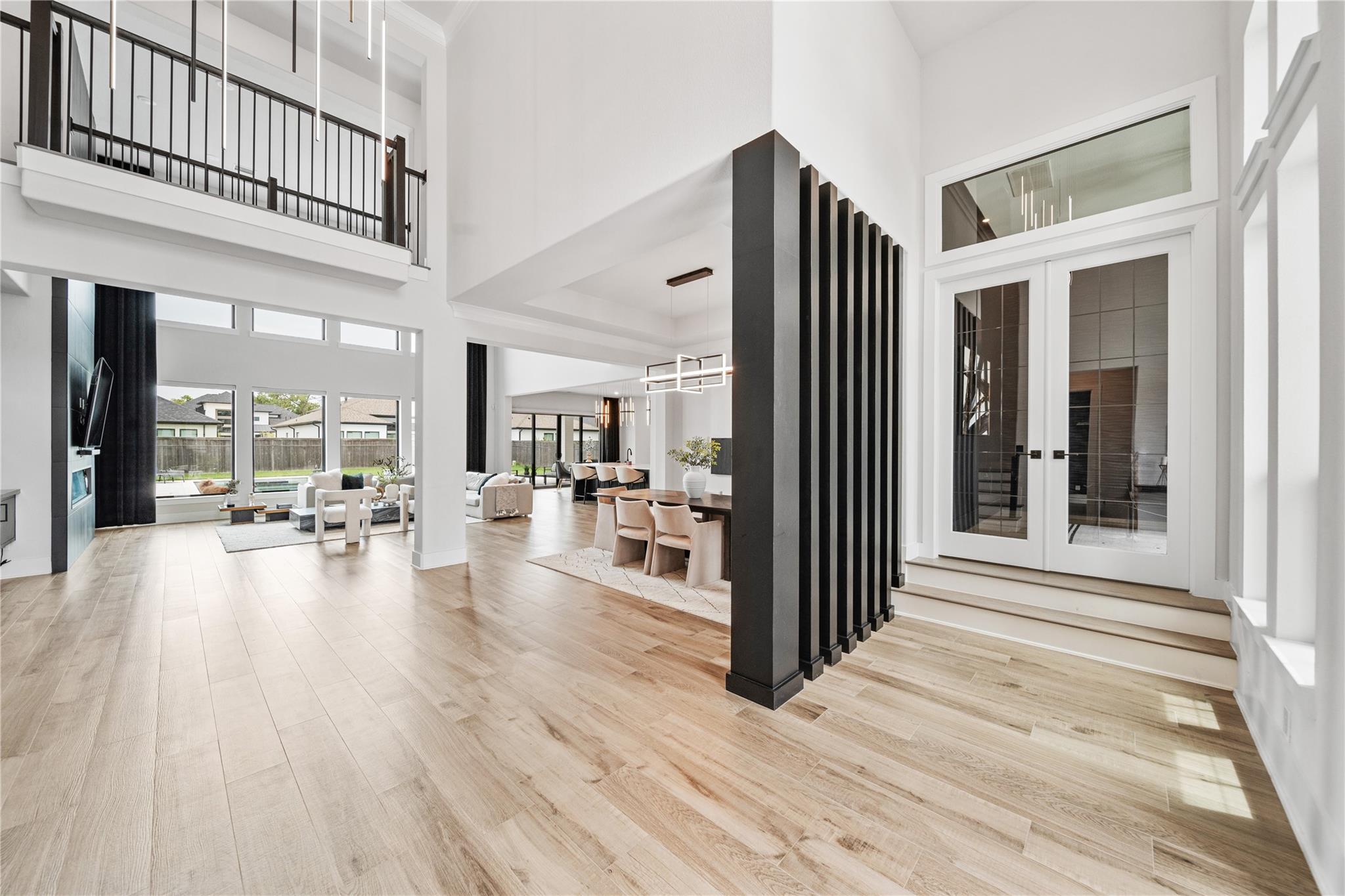 10127 Regatta Shore Drive