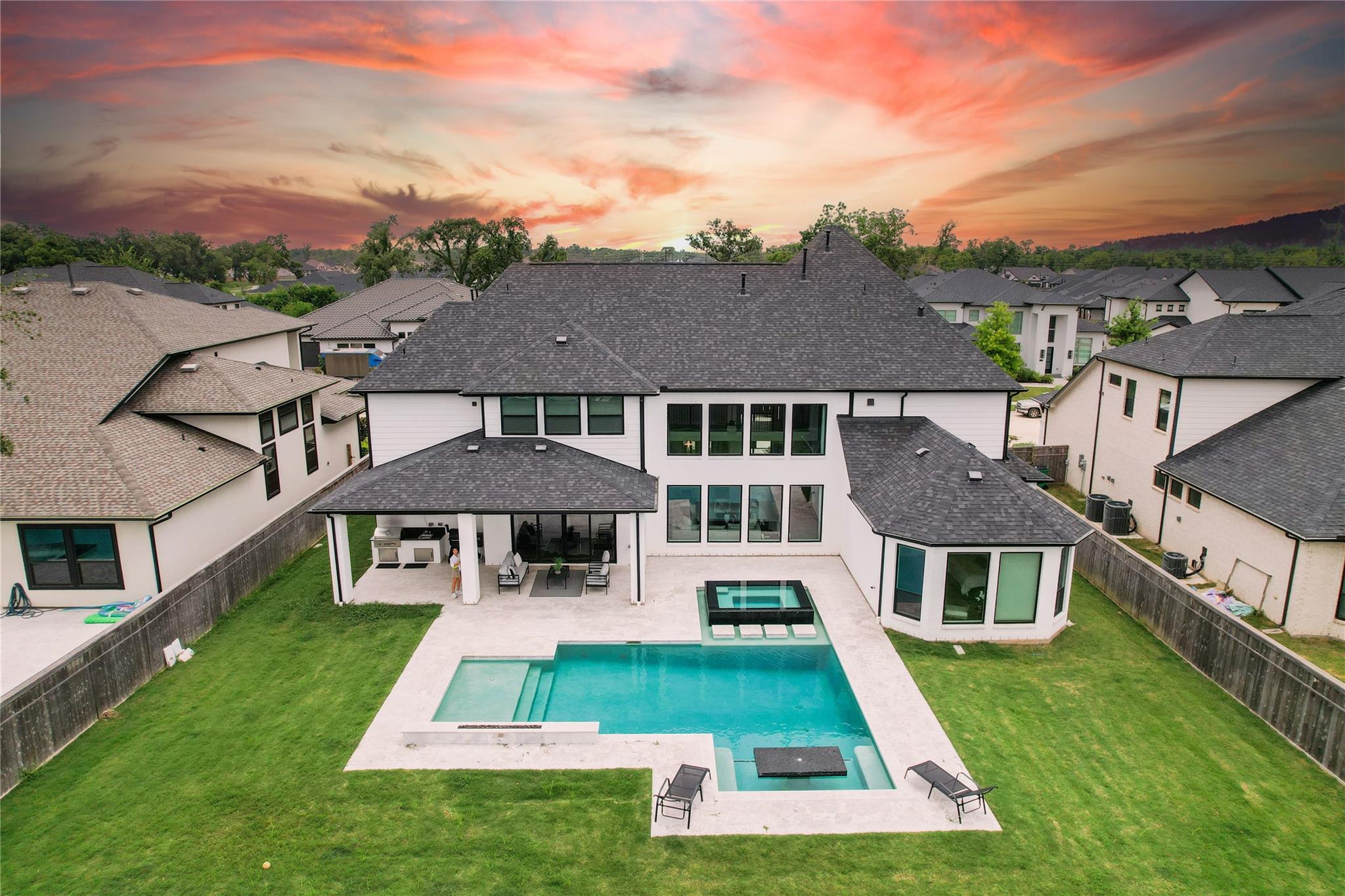10127 Regatta Shore Drive