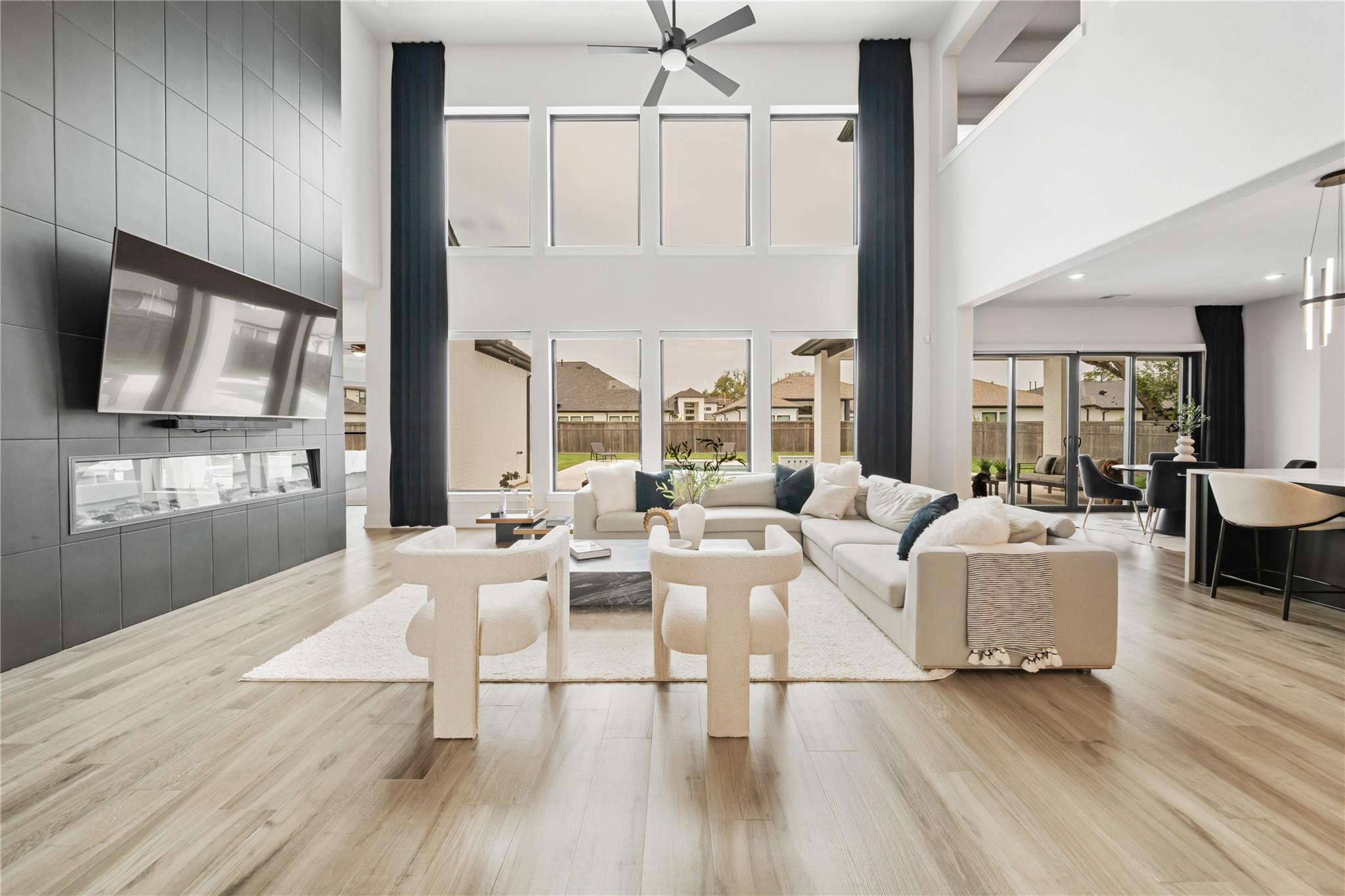 10127 Regatta Shore Drive