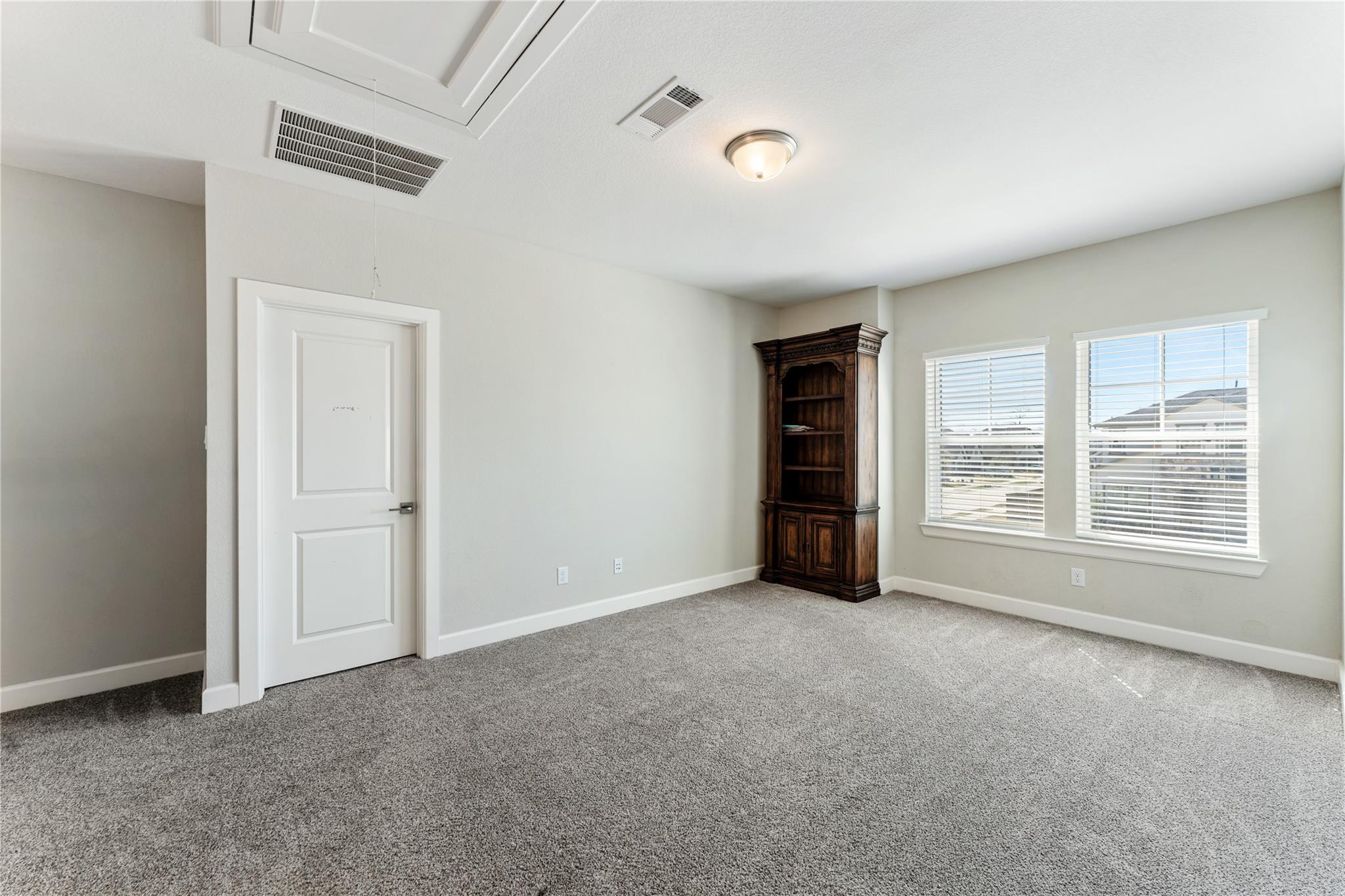 10027 Golden Woods Drive