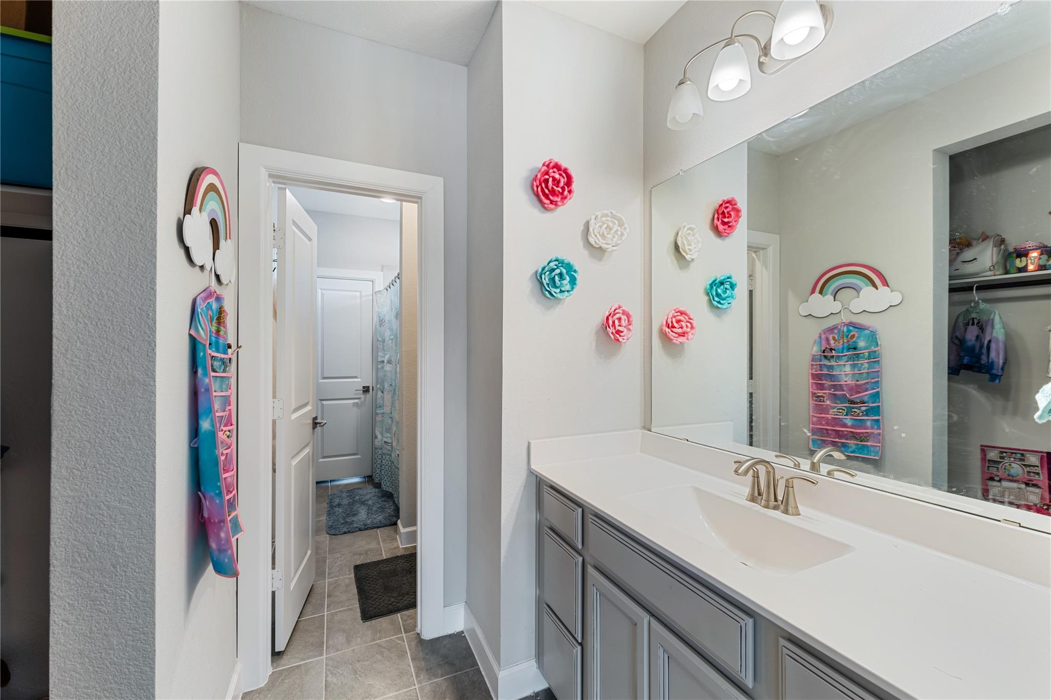 10027 Golden Woods Drive