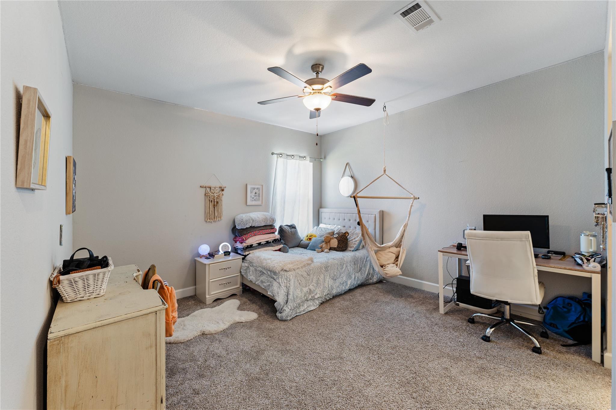 10027 Golden Woods Drive