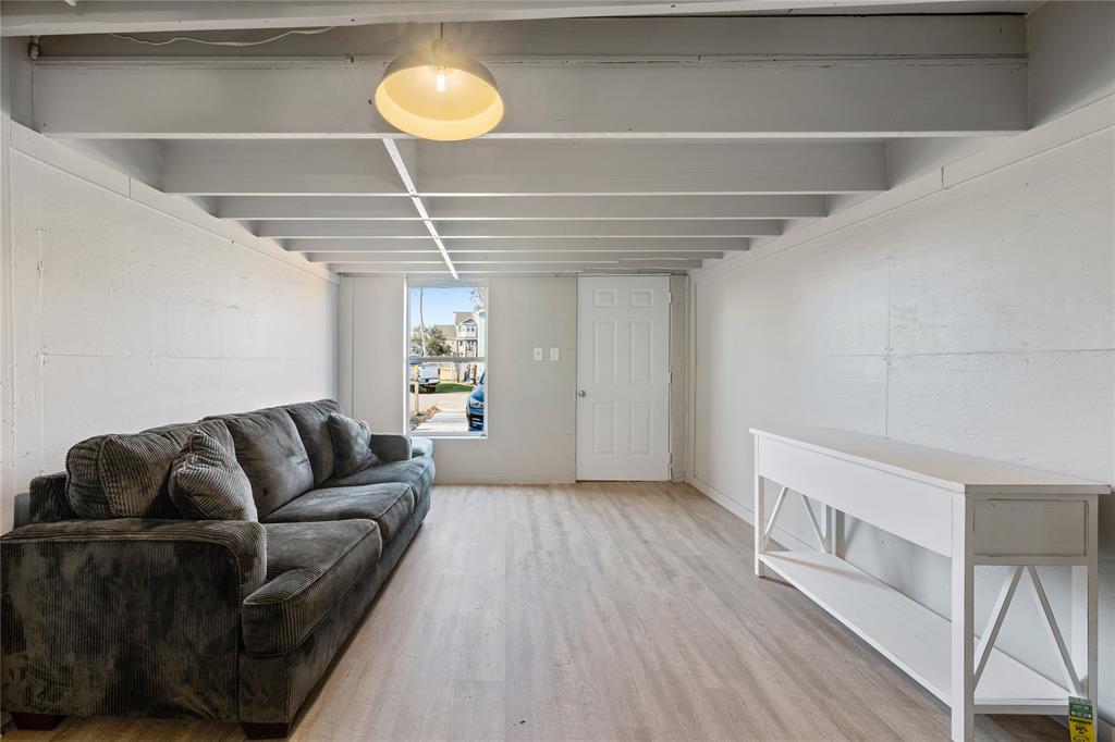 6911 Avenue O # 1