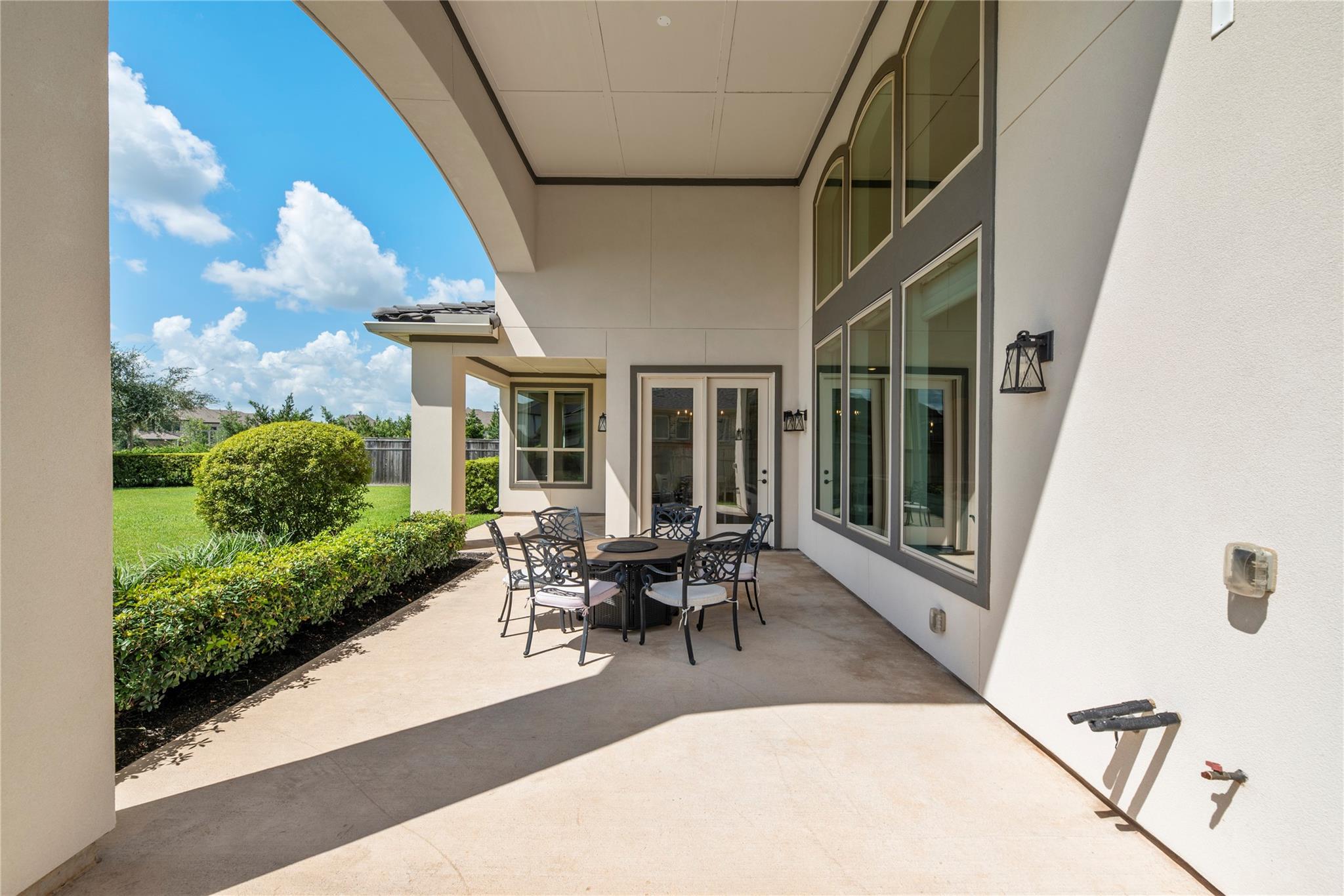 10643 Crystal Spring Drive