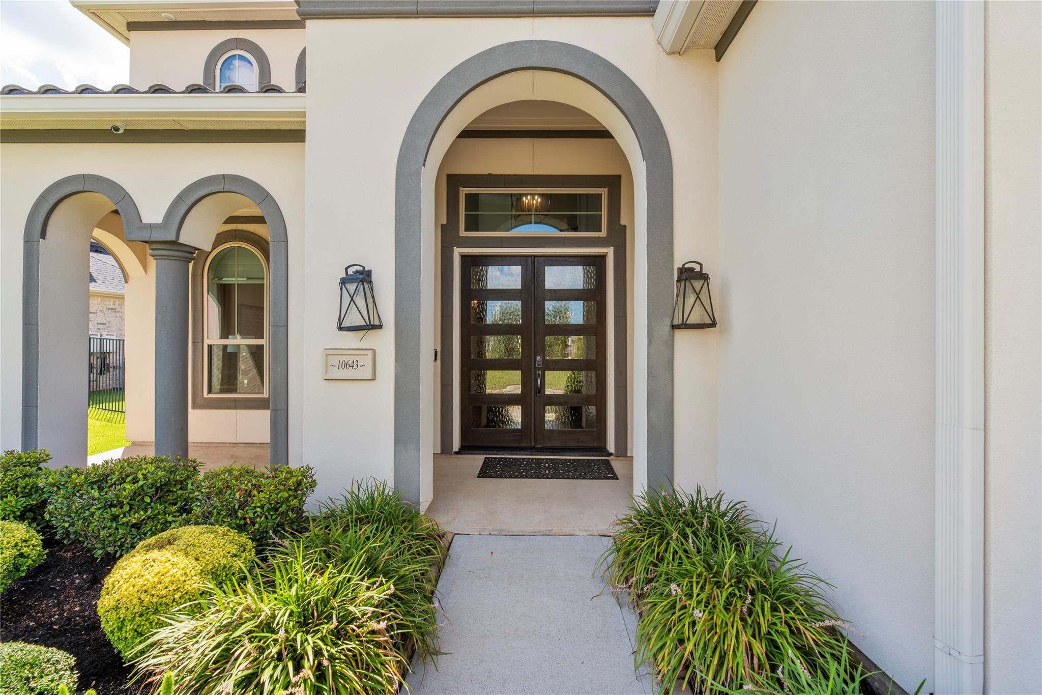 10643 Crystal Spring Drive