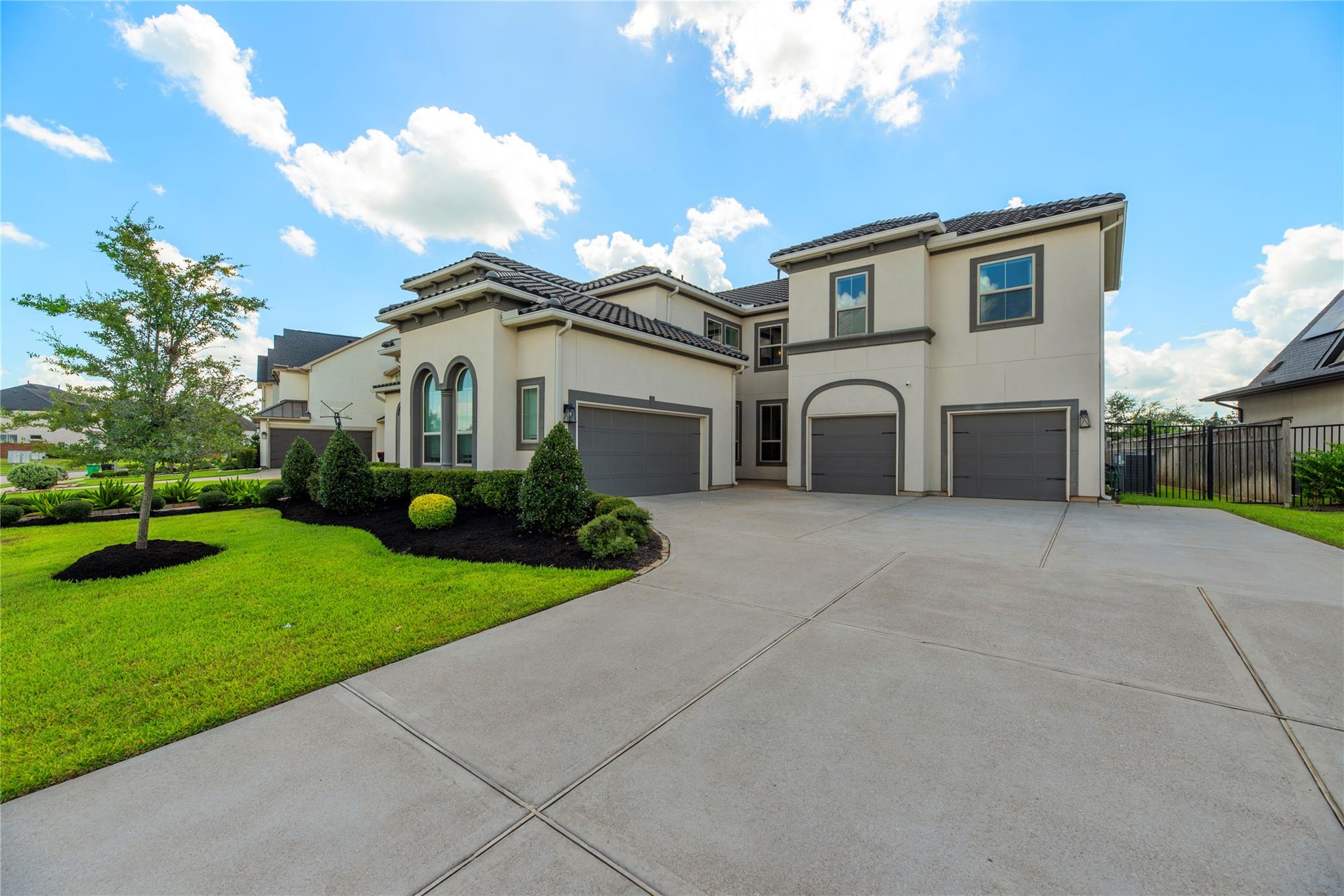 10643 Crystal Spring Drive