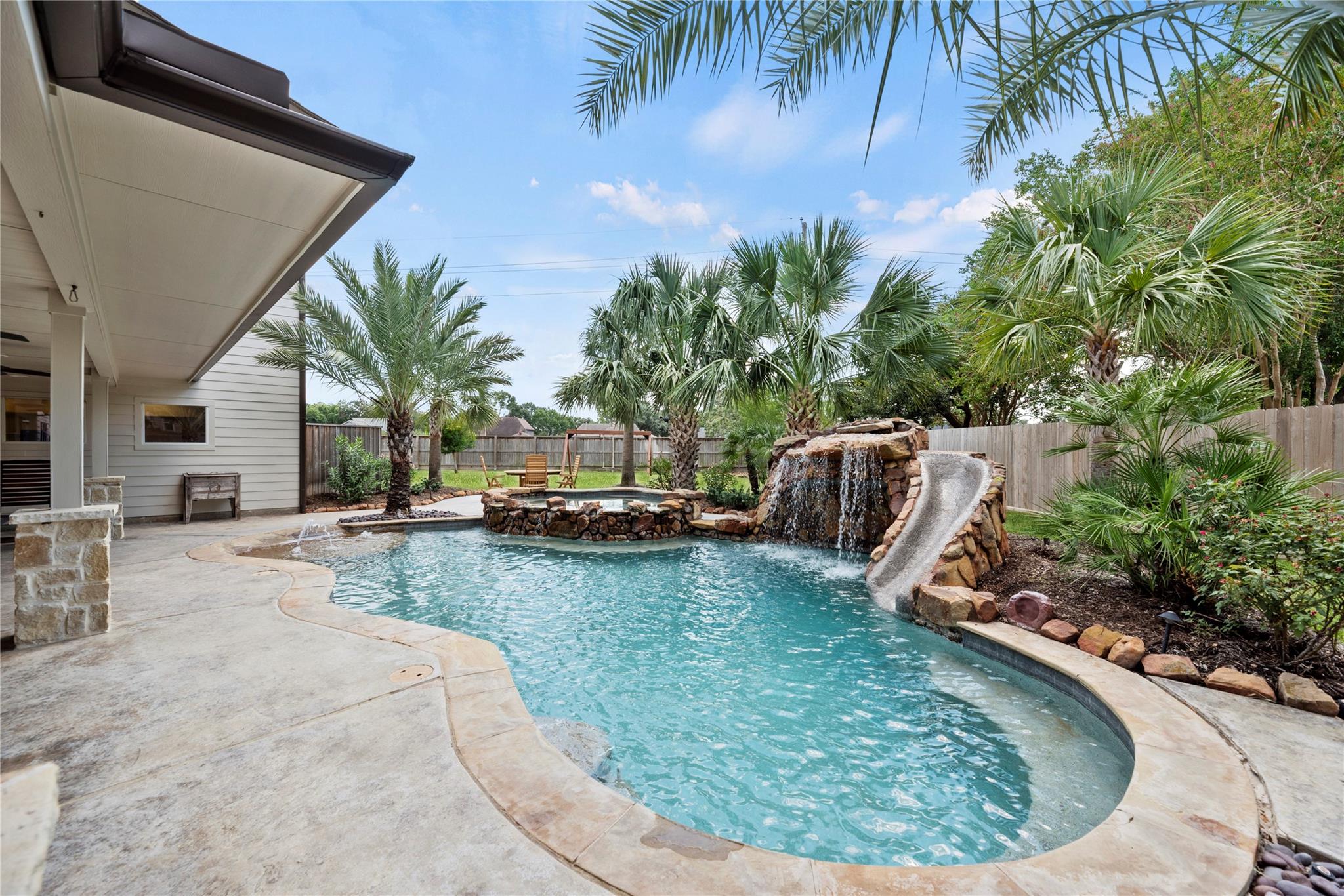 903 Sugarfield Court