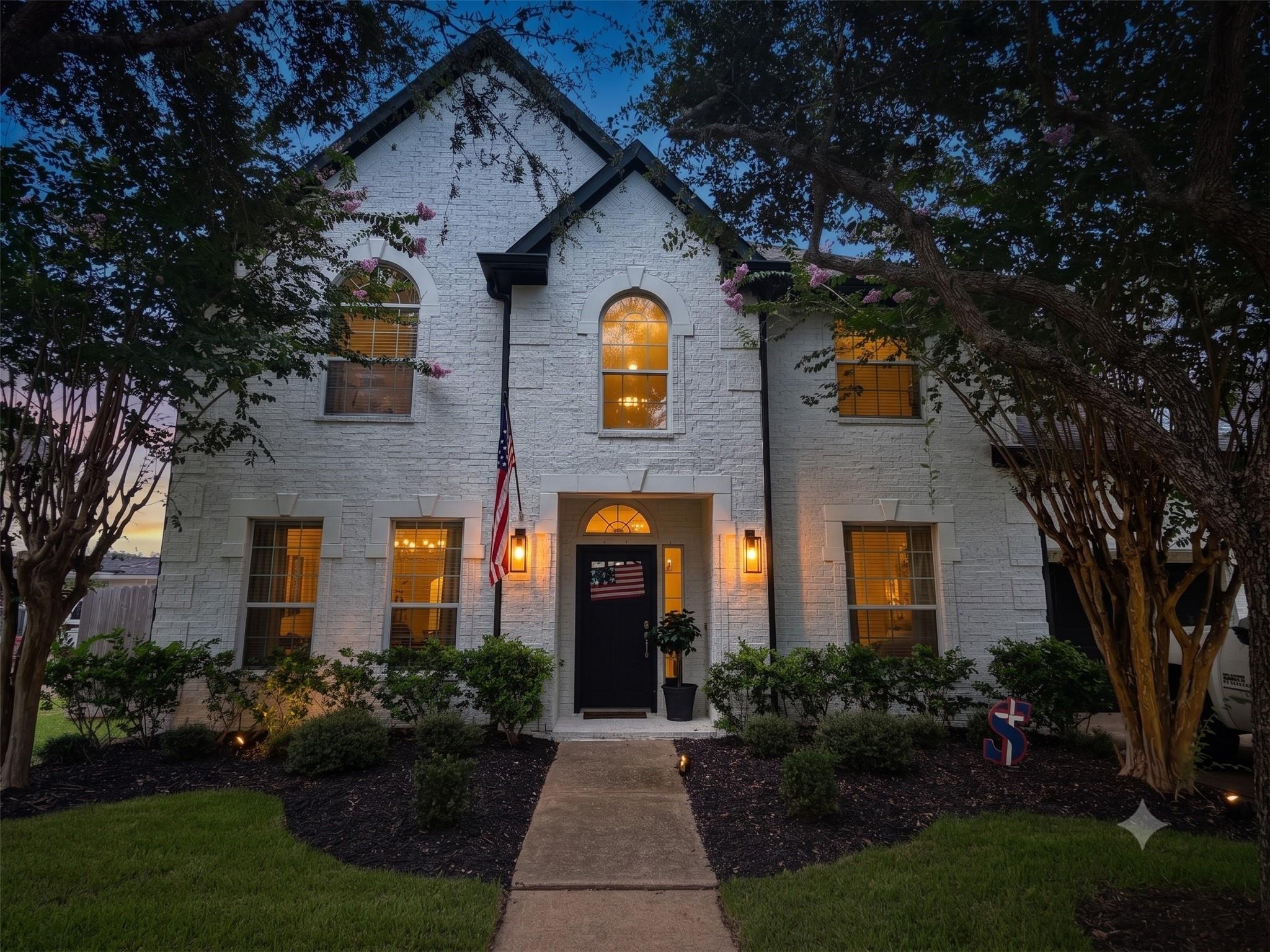 8911 Helena Bend