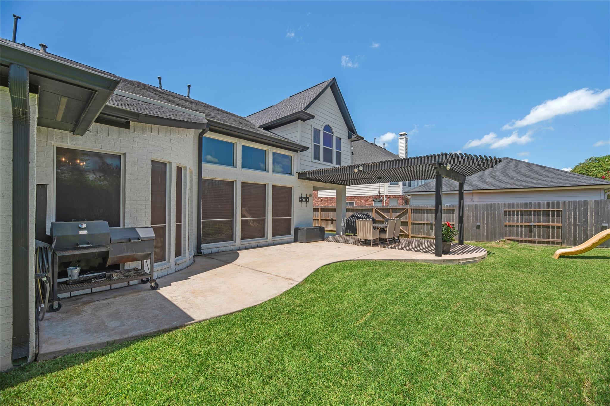 8911 Helena Bend