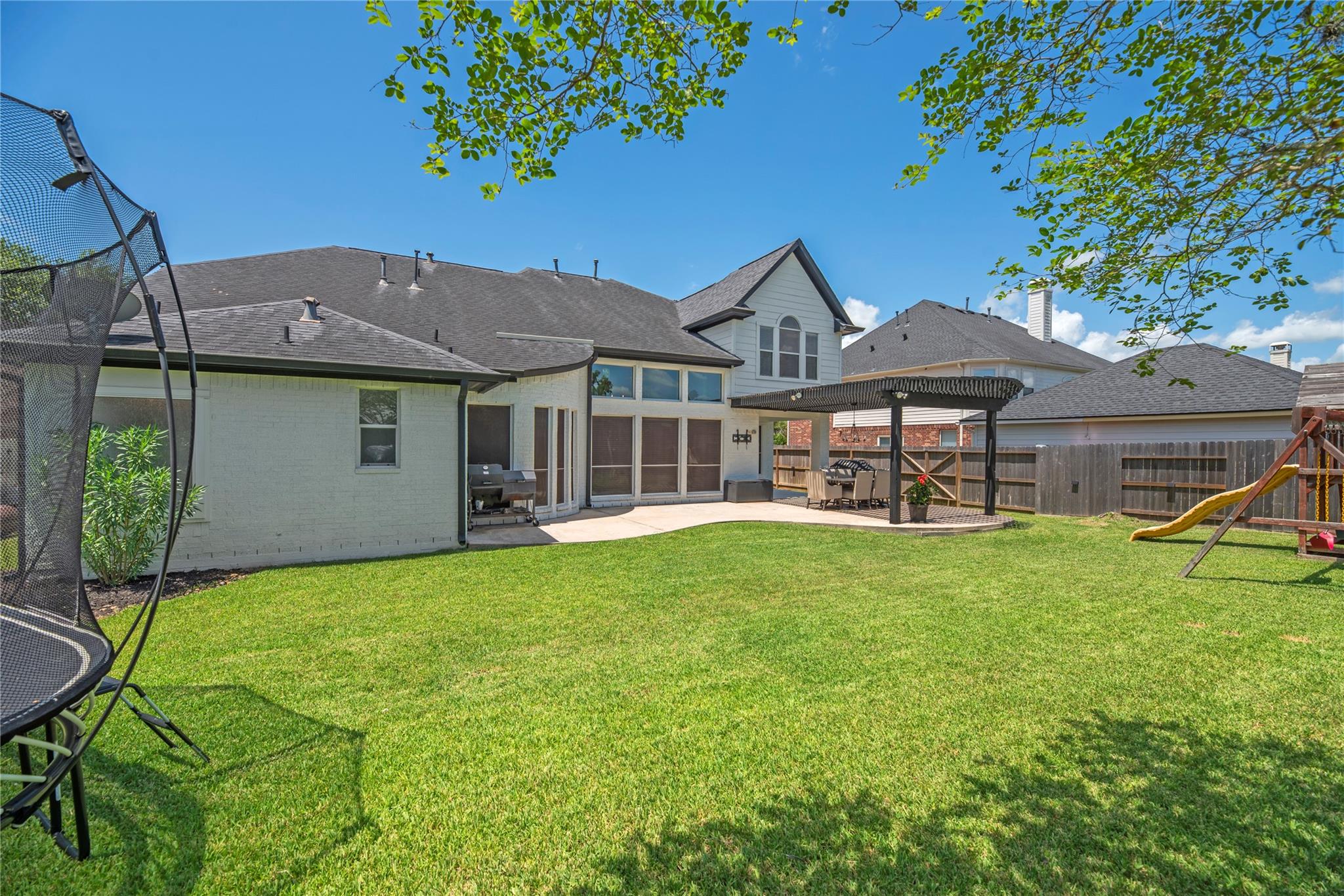 8911 Helena Bend