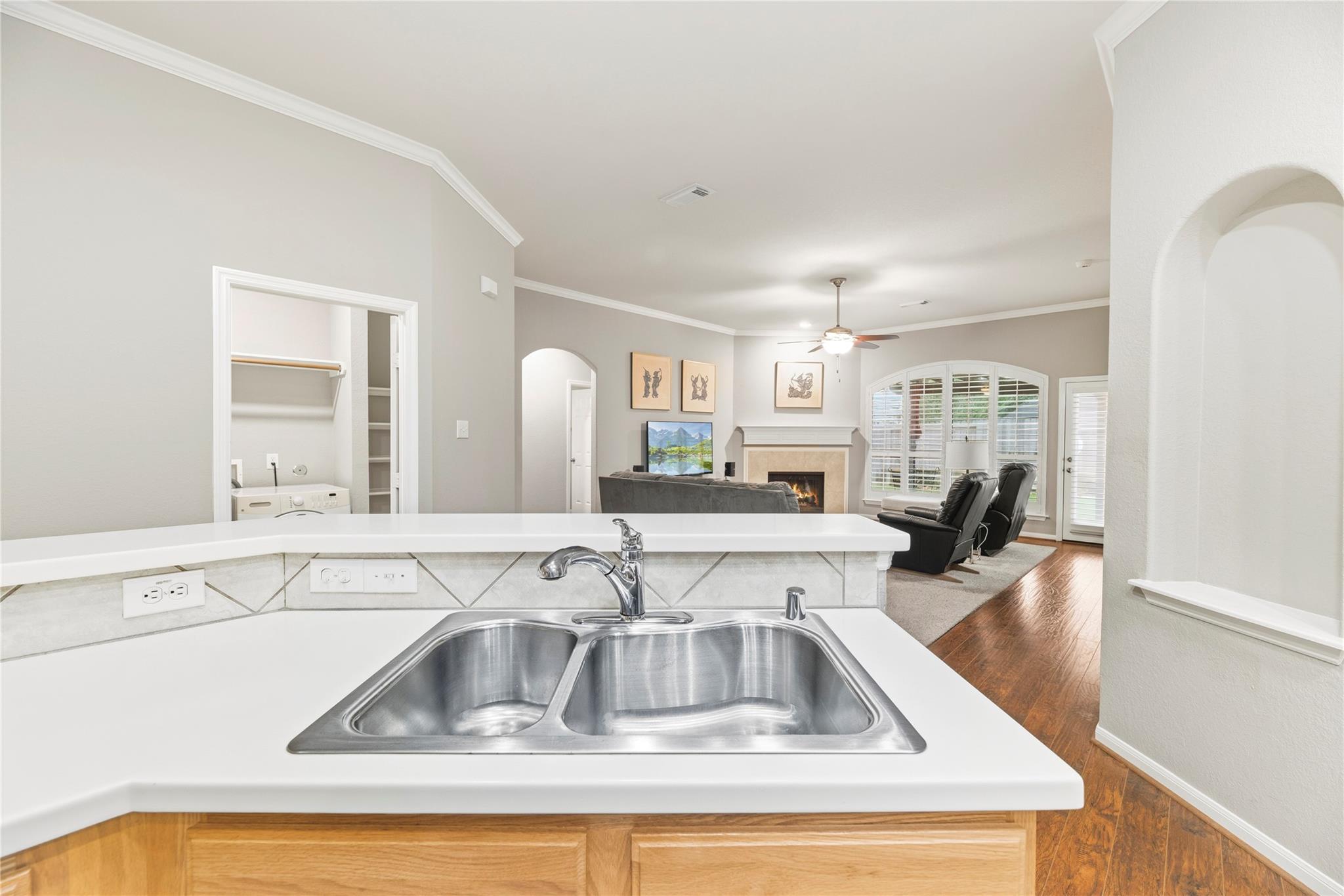 10310 Dell Circle