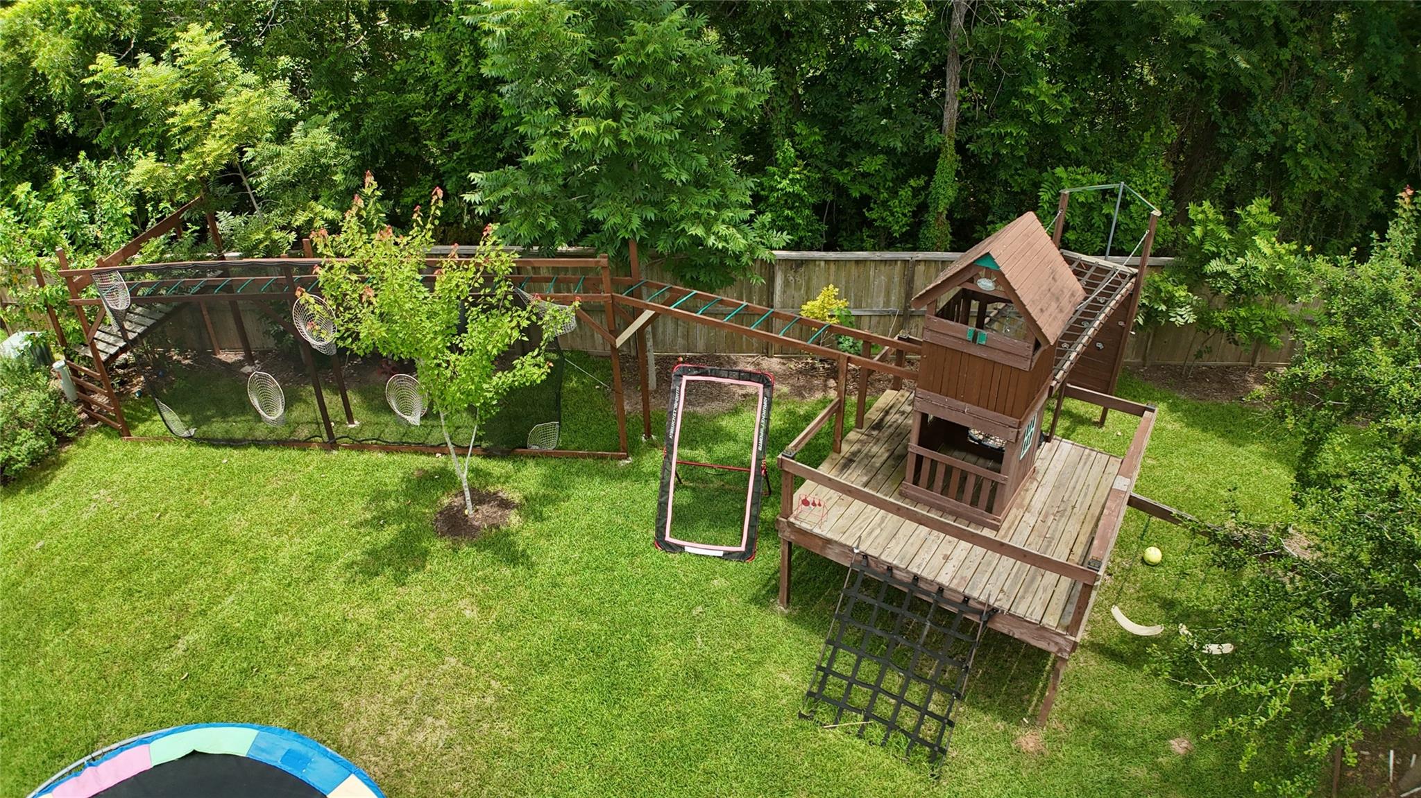 10810 Campbell Point