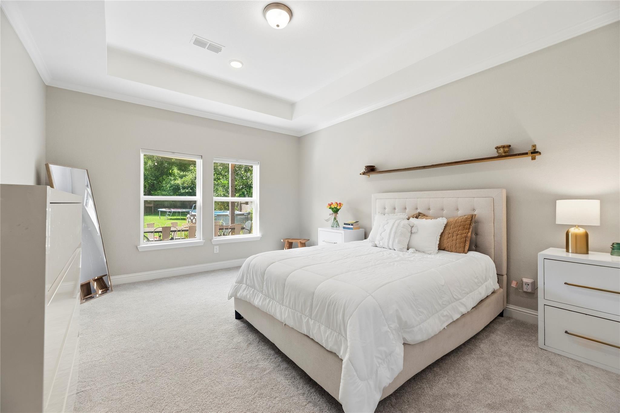 10810 Campbell Point