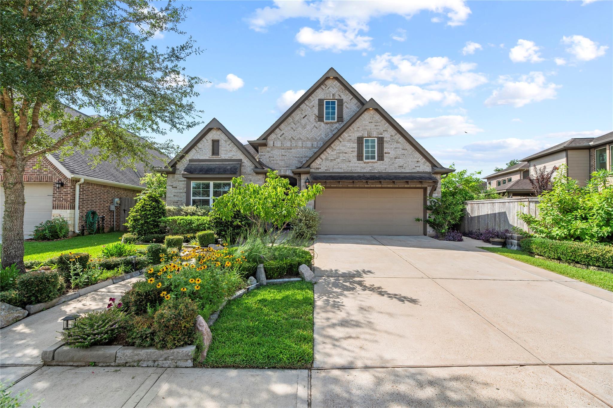 10810 Campbell Point