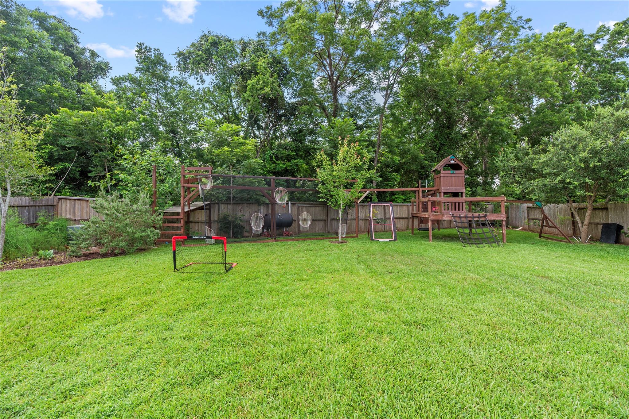 10810 Campbell Point