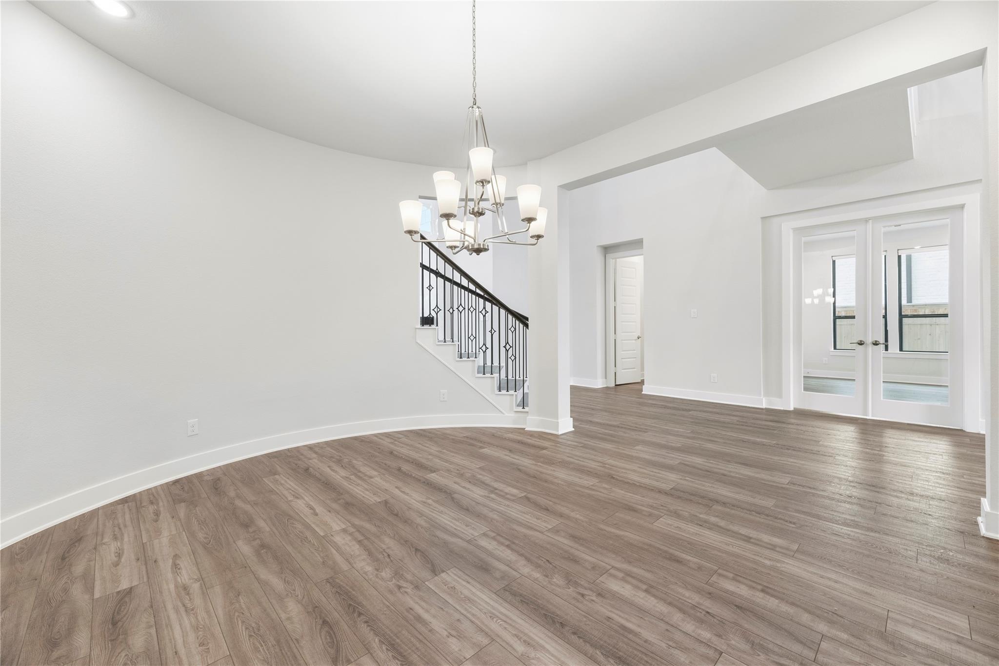 10314 Forest Lake Drive