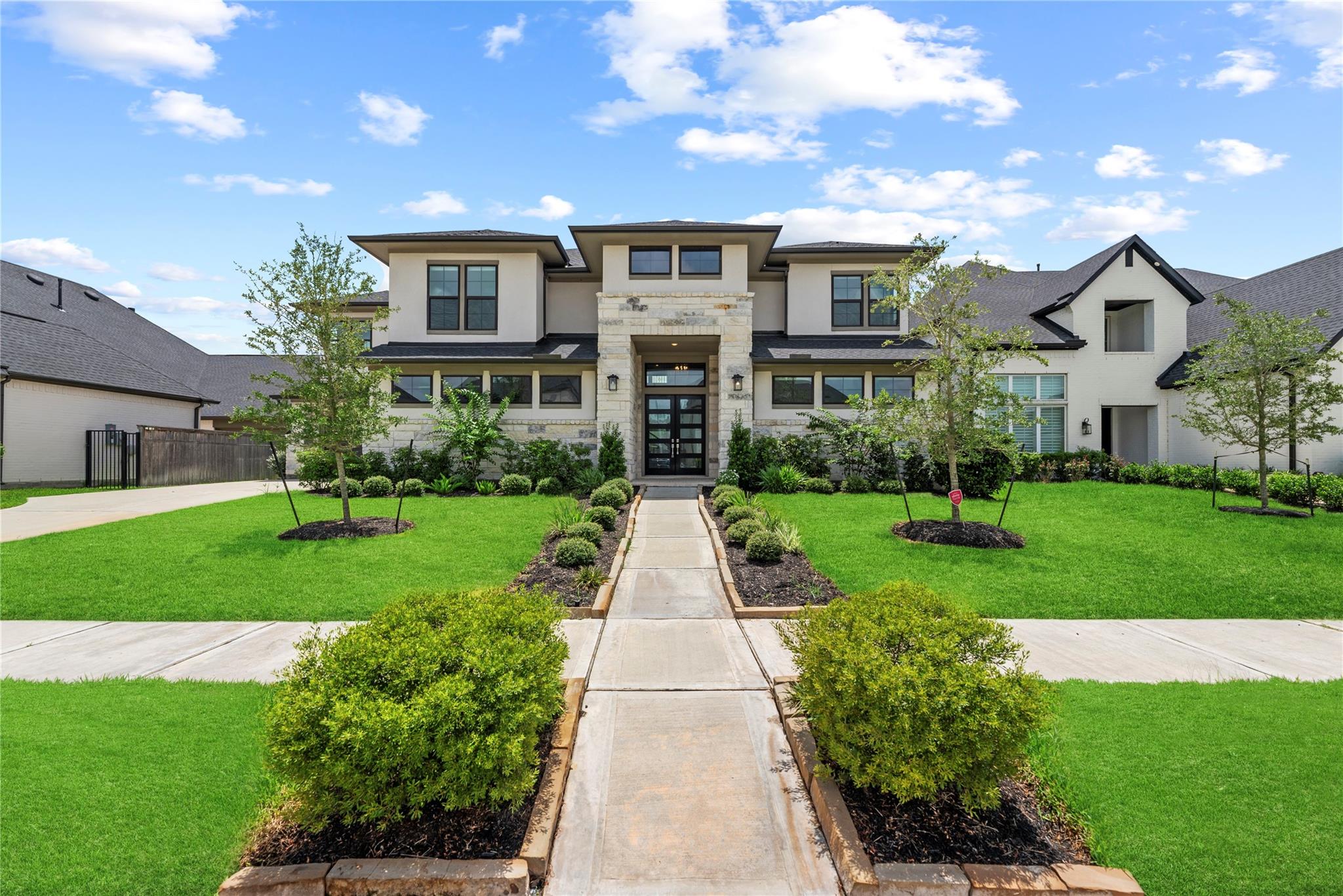10314 Forest Lake Drive