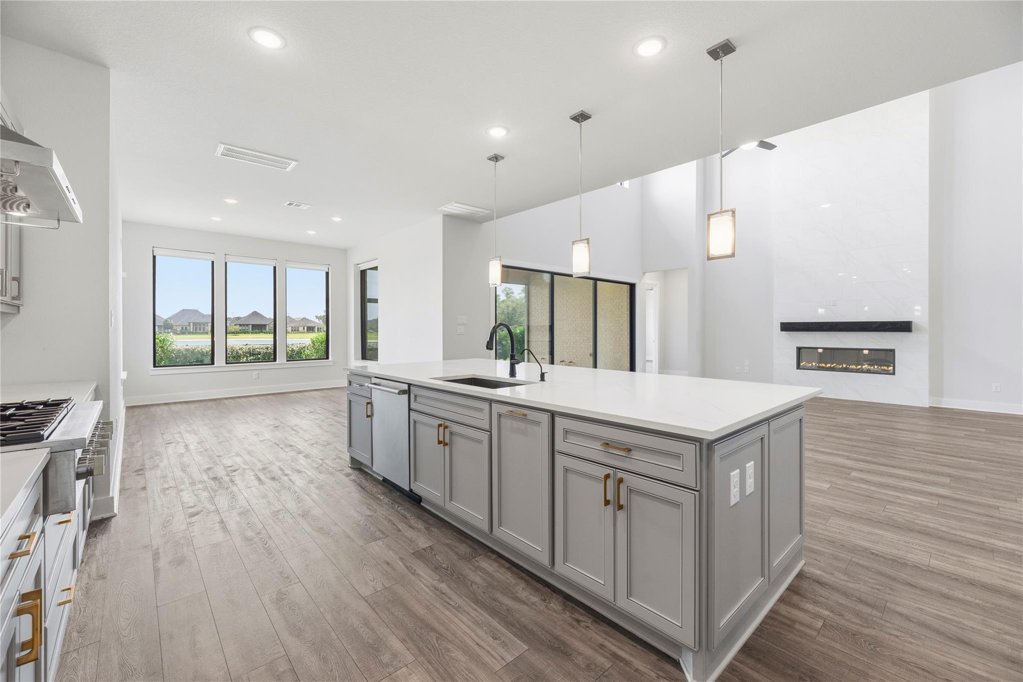 10314 Forest Lake Drive