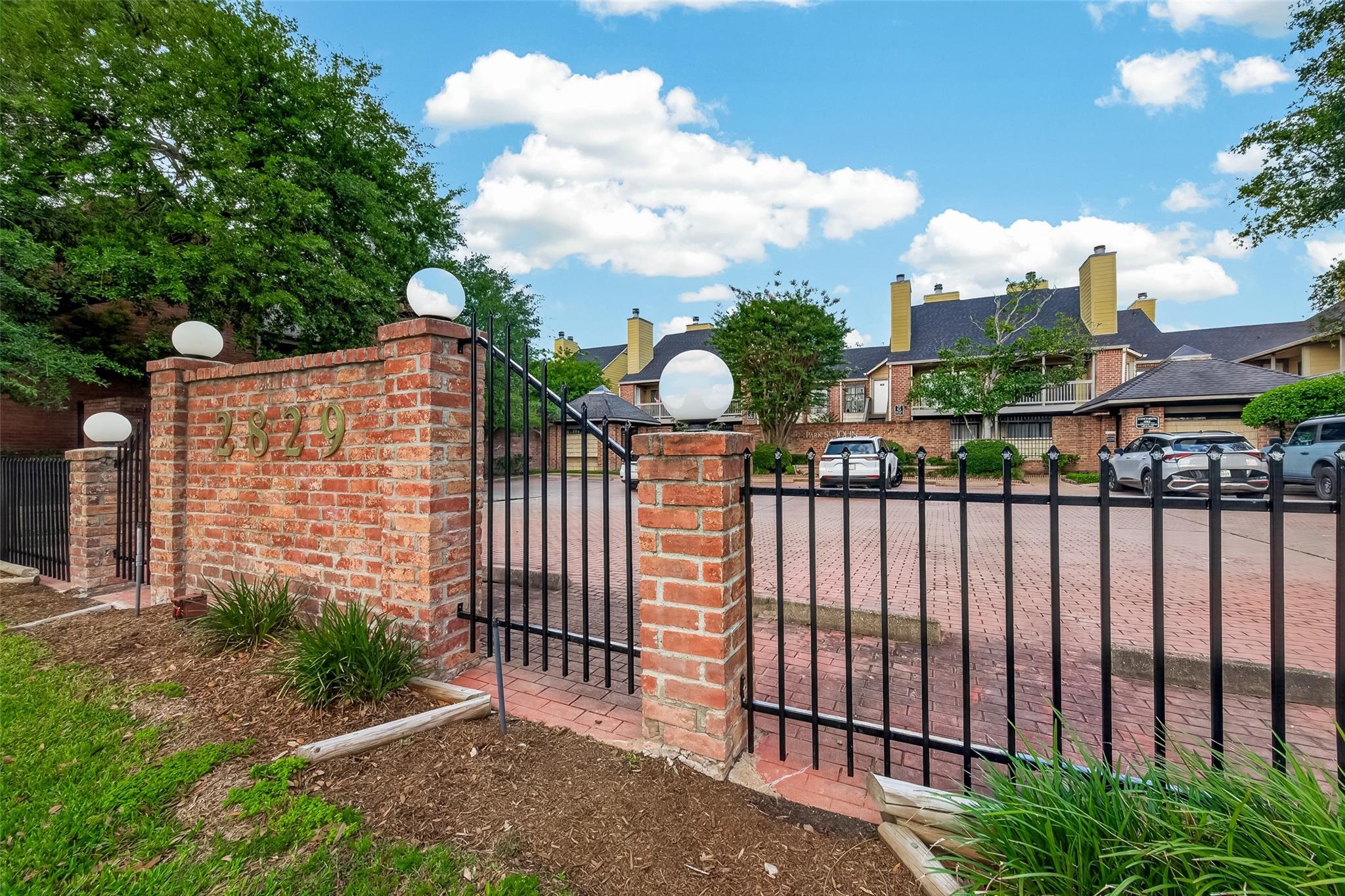 2829 Timmons Lane # 144