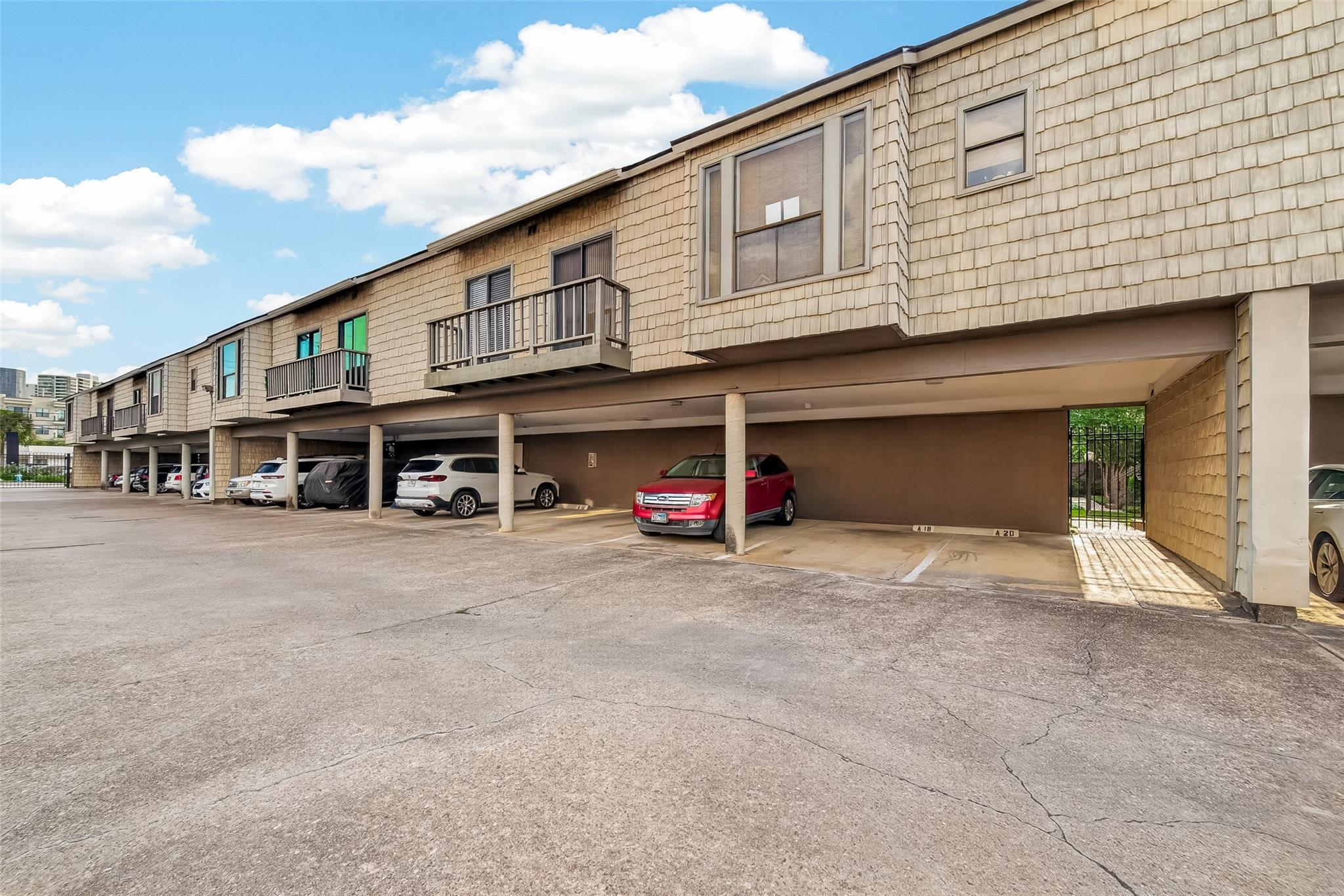2829 Timmons Lane # 144