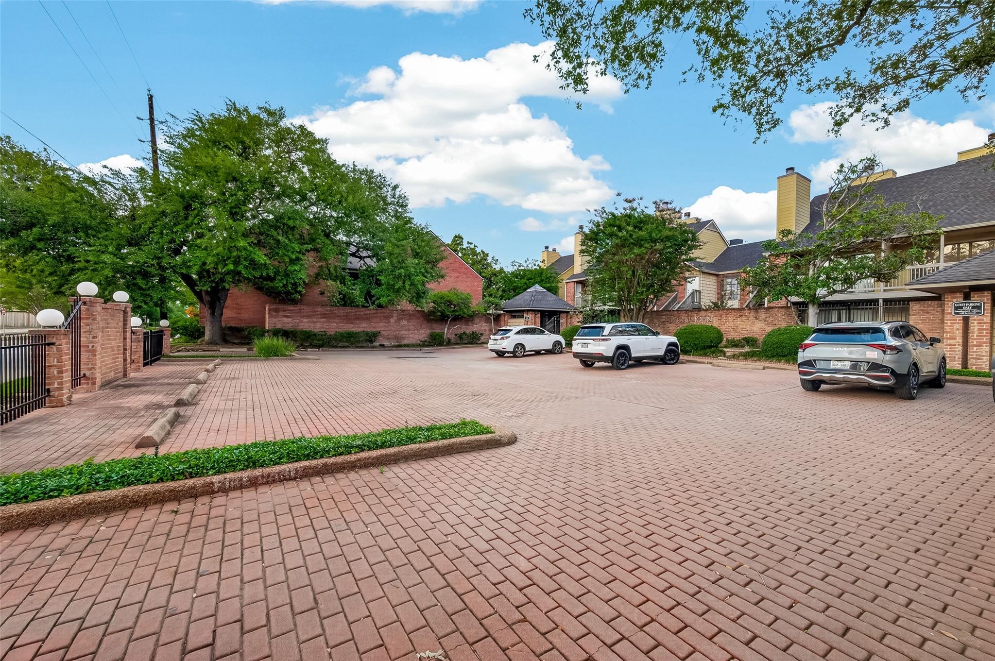 2829 Timmons Lane # 144