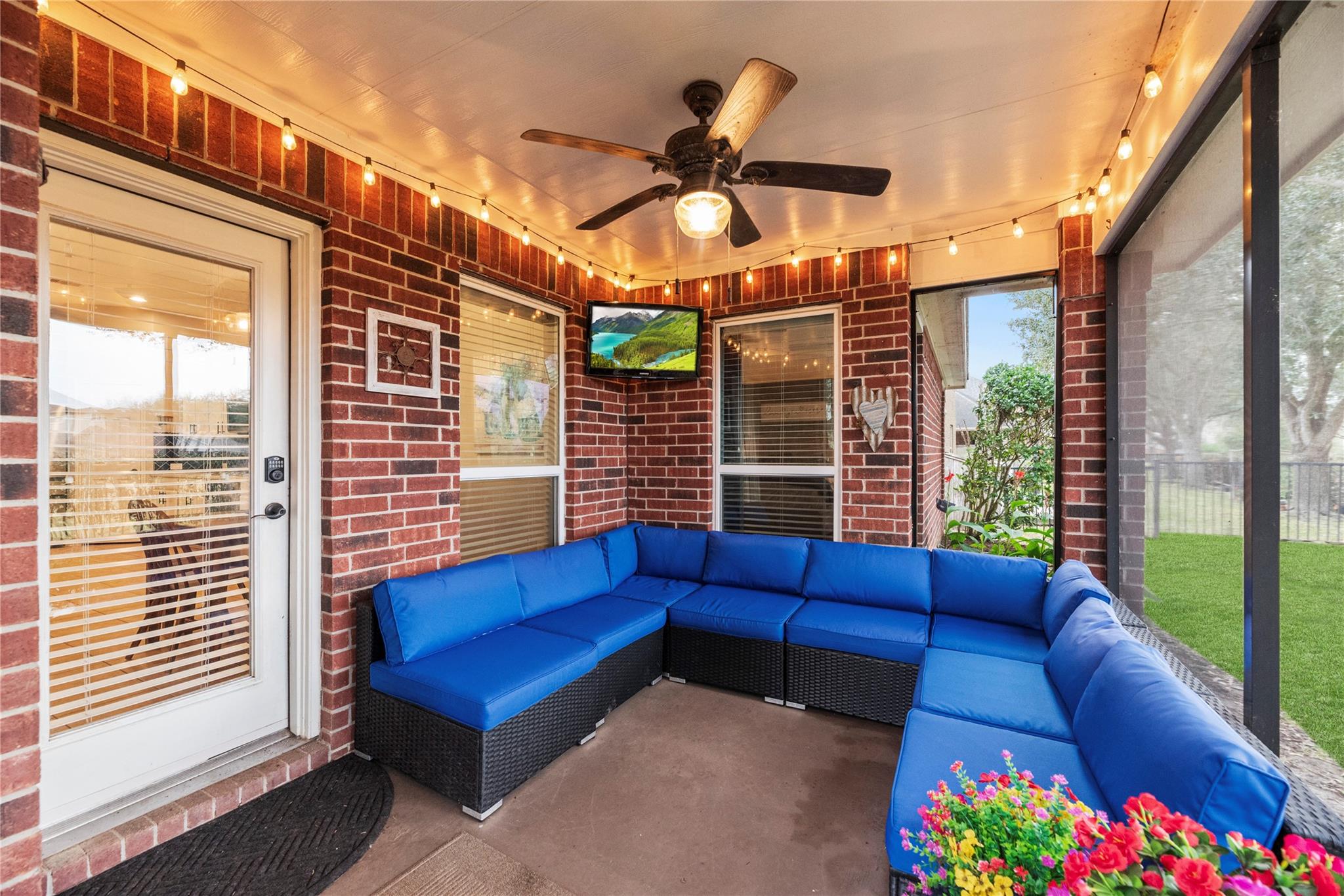 3106 London Lane