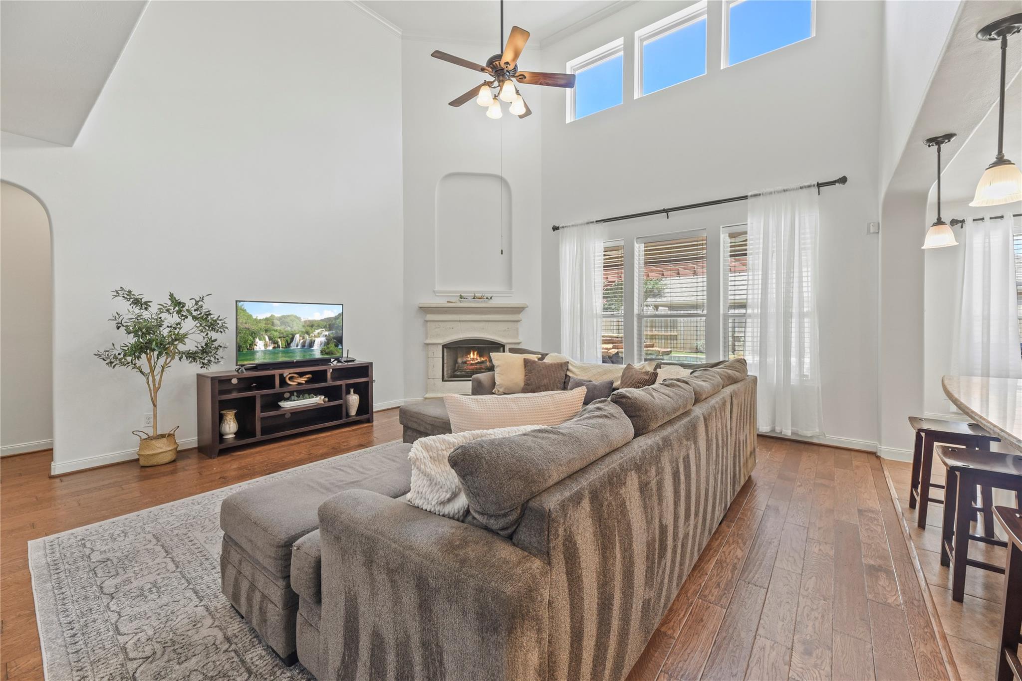 9210 Cold Hollow Lane