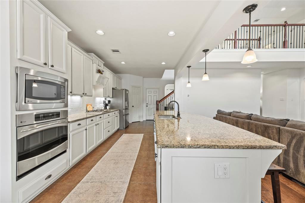 9210 Cold Hollow Lane