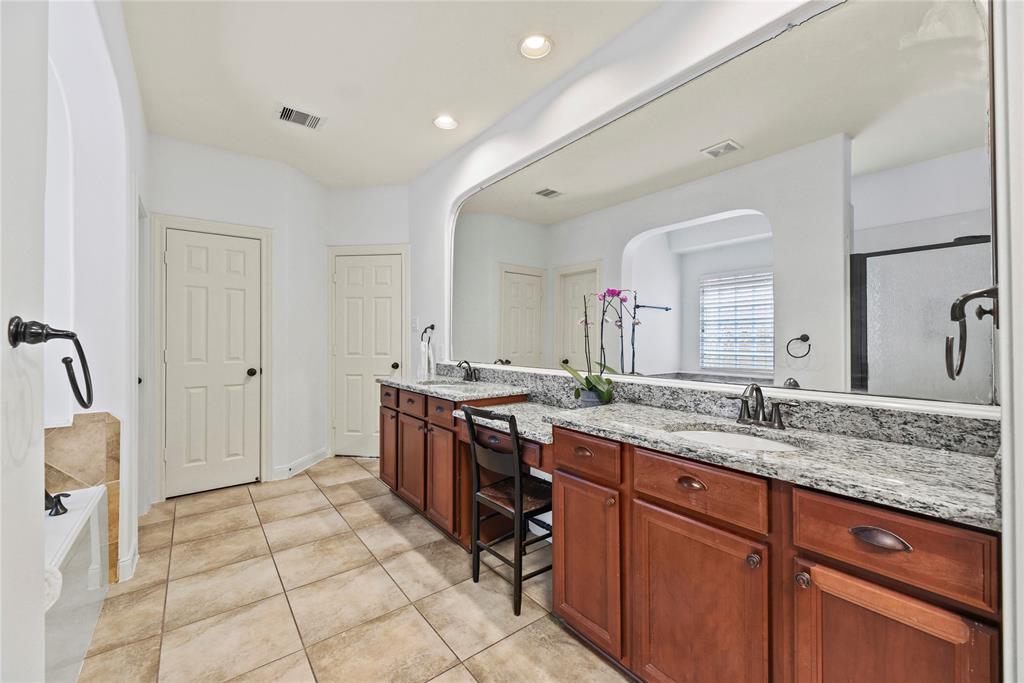 9210 Cold Hollow Lane