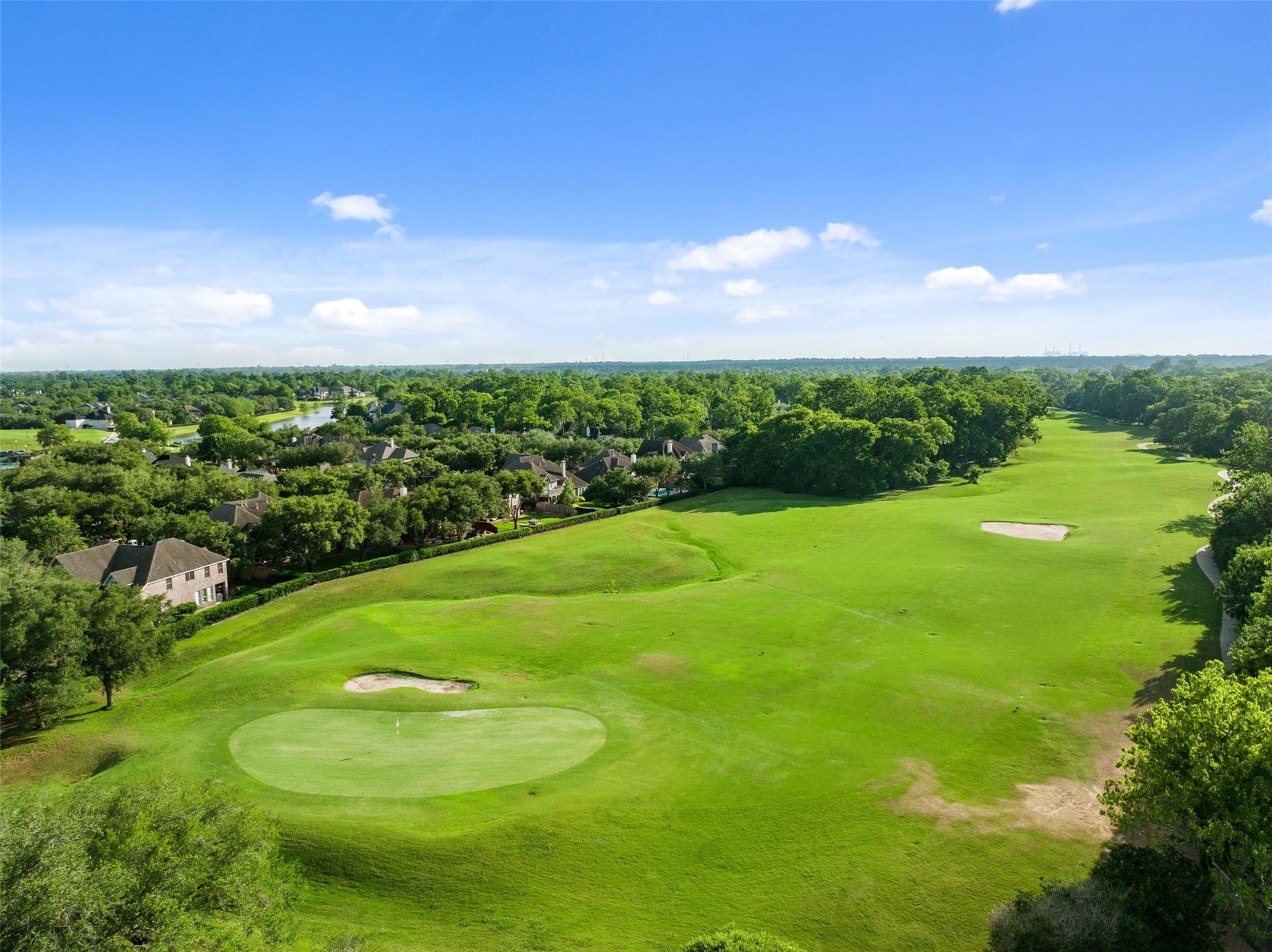 10027 Golden Woods Drive