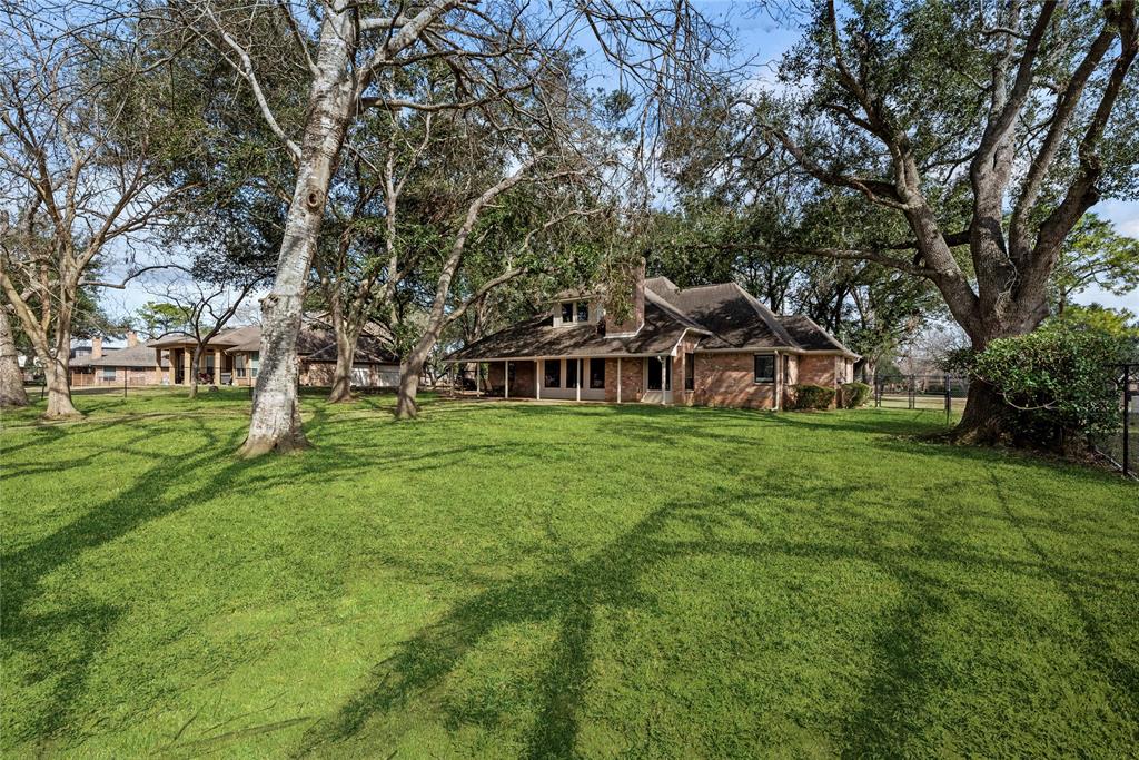 4611 Diamond Springs Drive