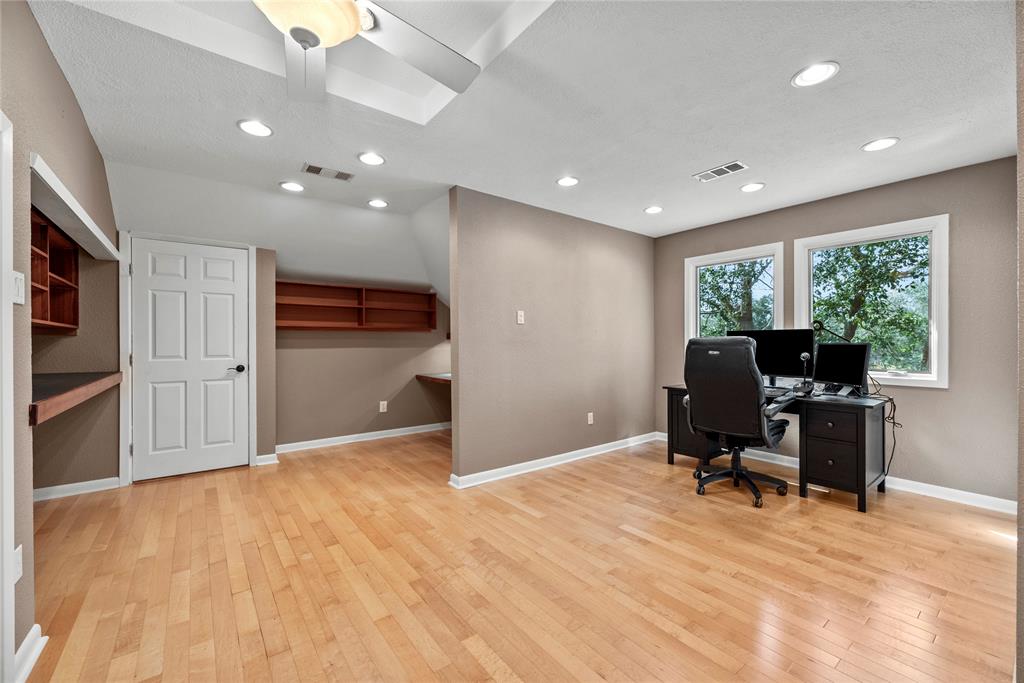 4611 Diamond Springs Drive