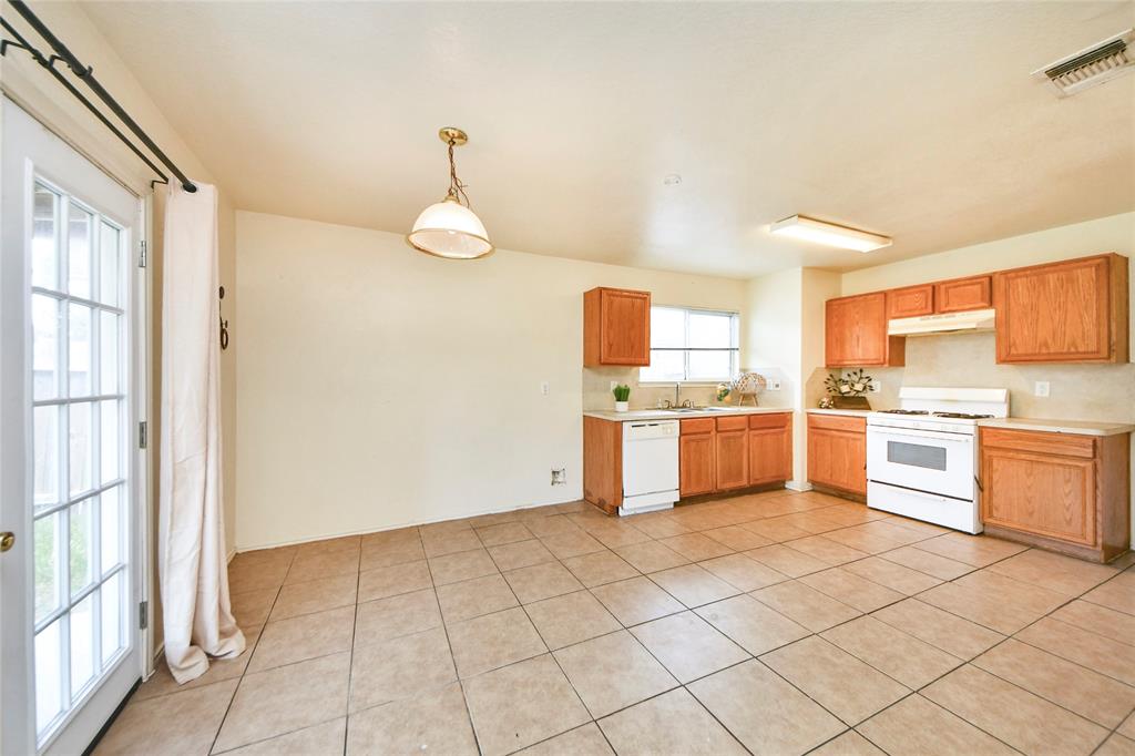 22815 Sherioaks Lane