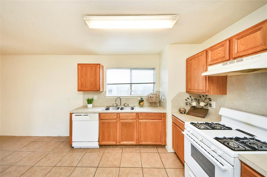 22815 Sherioaks Lane