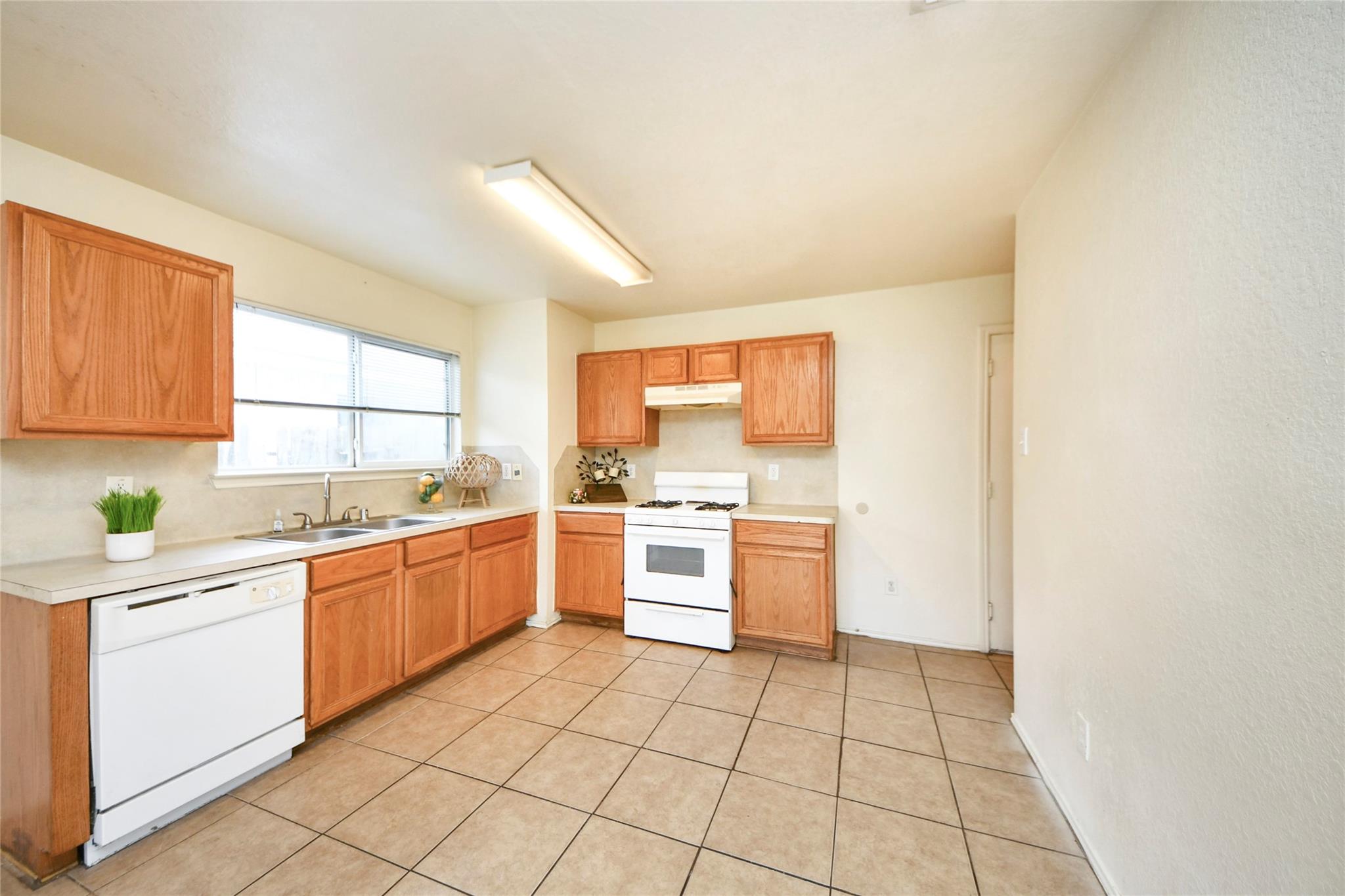 22815 Sherioaks Lane