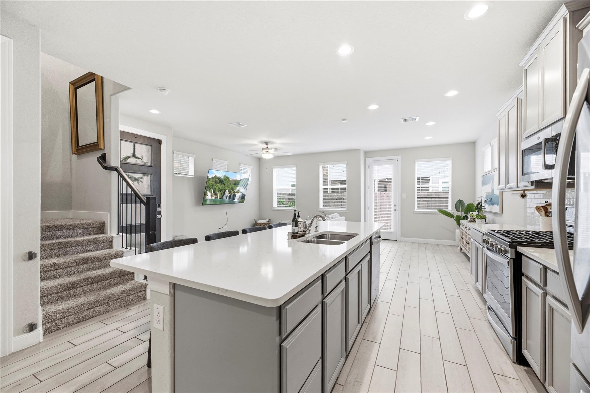 3119 Cloud Forest Lane