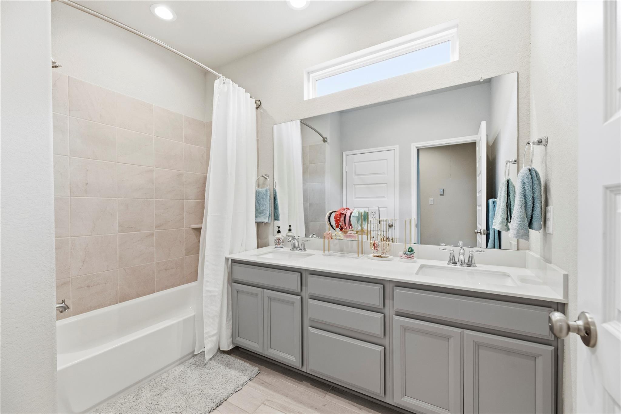 3119 Cloud Forest Lane