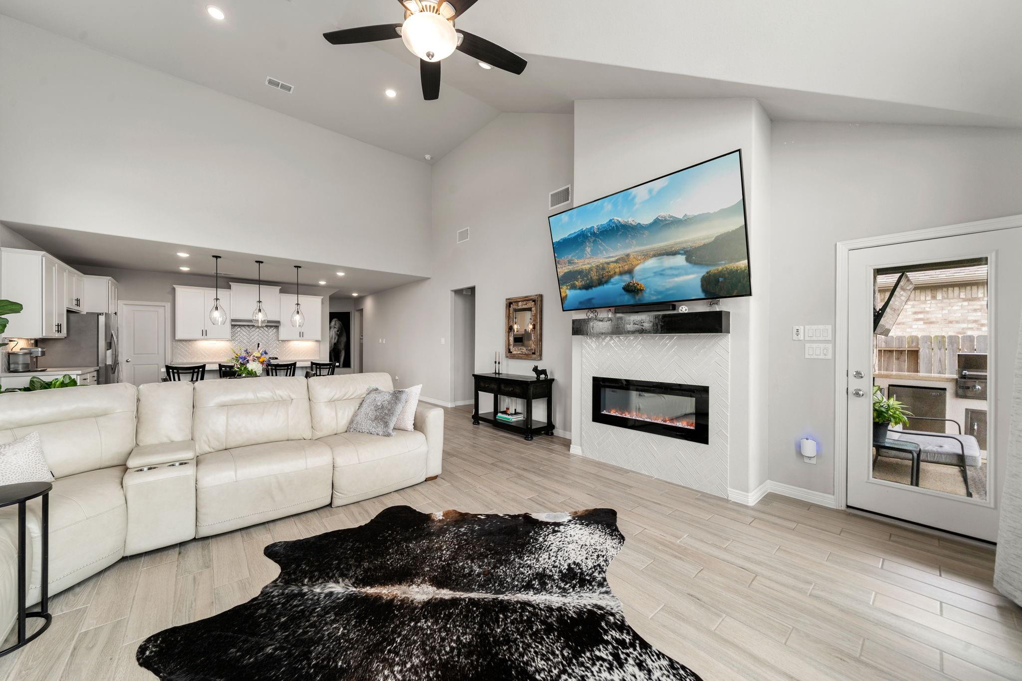 1835 Waters Branch Drive