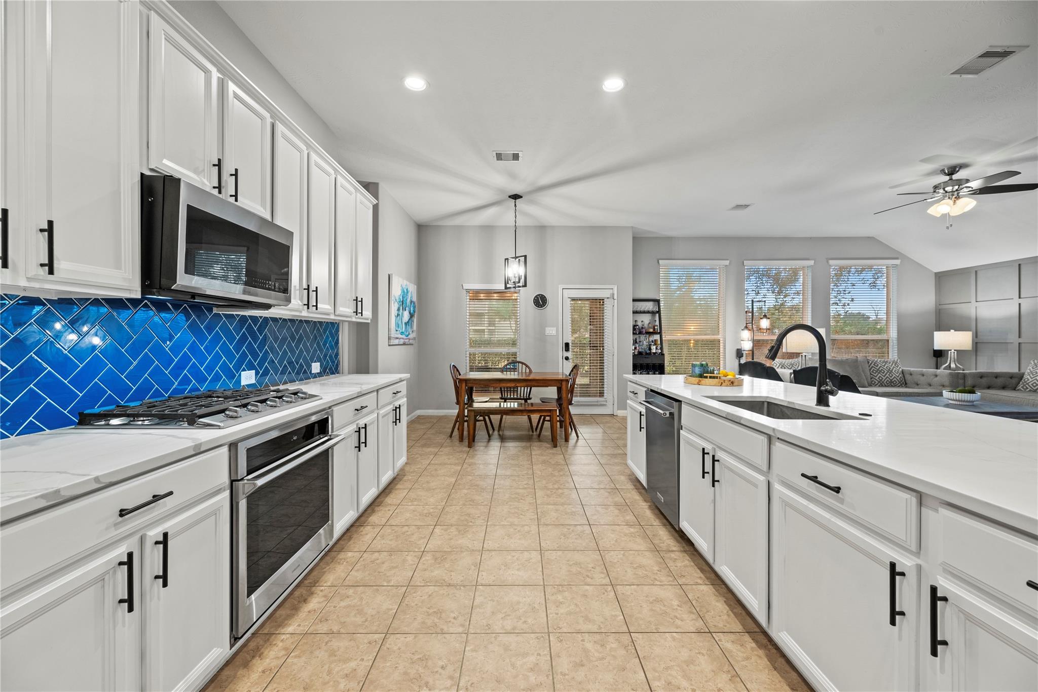 3106 London Lane