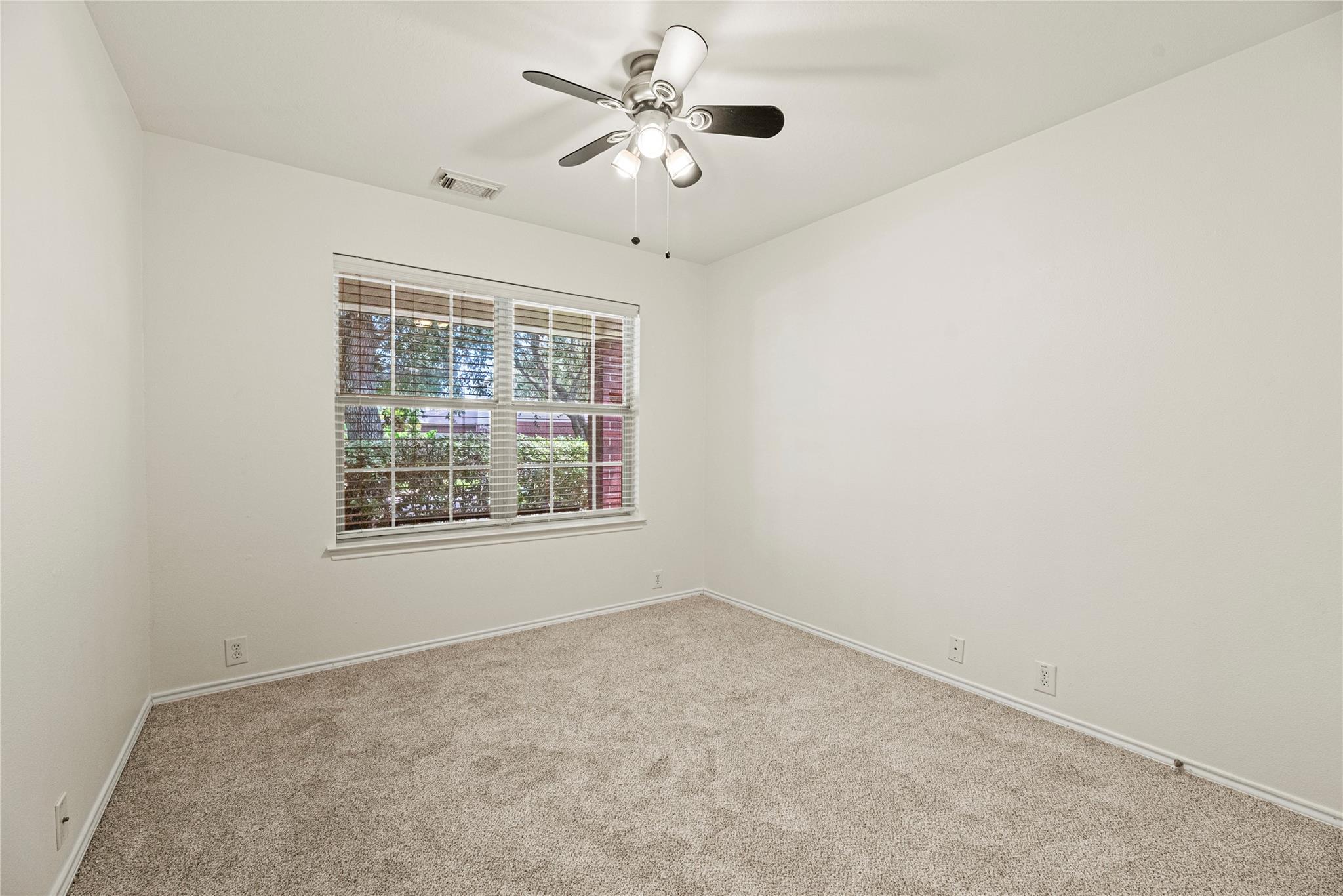 10339 Caribou Cove