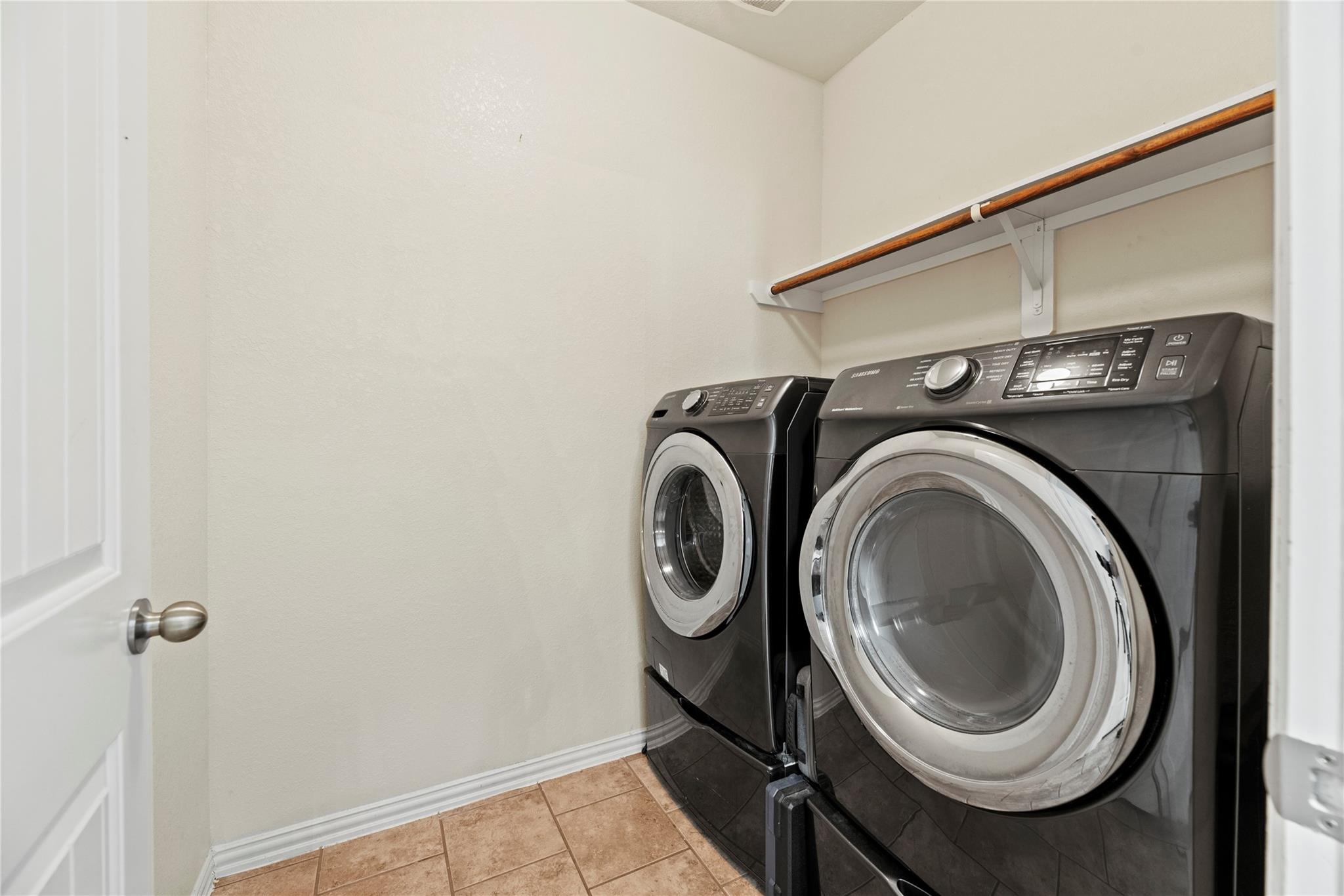 2406 Scarlet View Lane