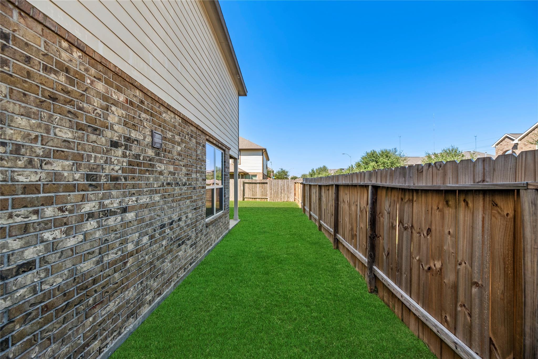 2406 Scarlet View Lane