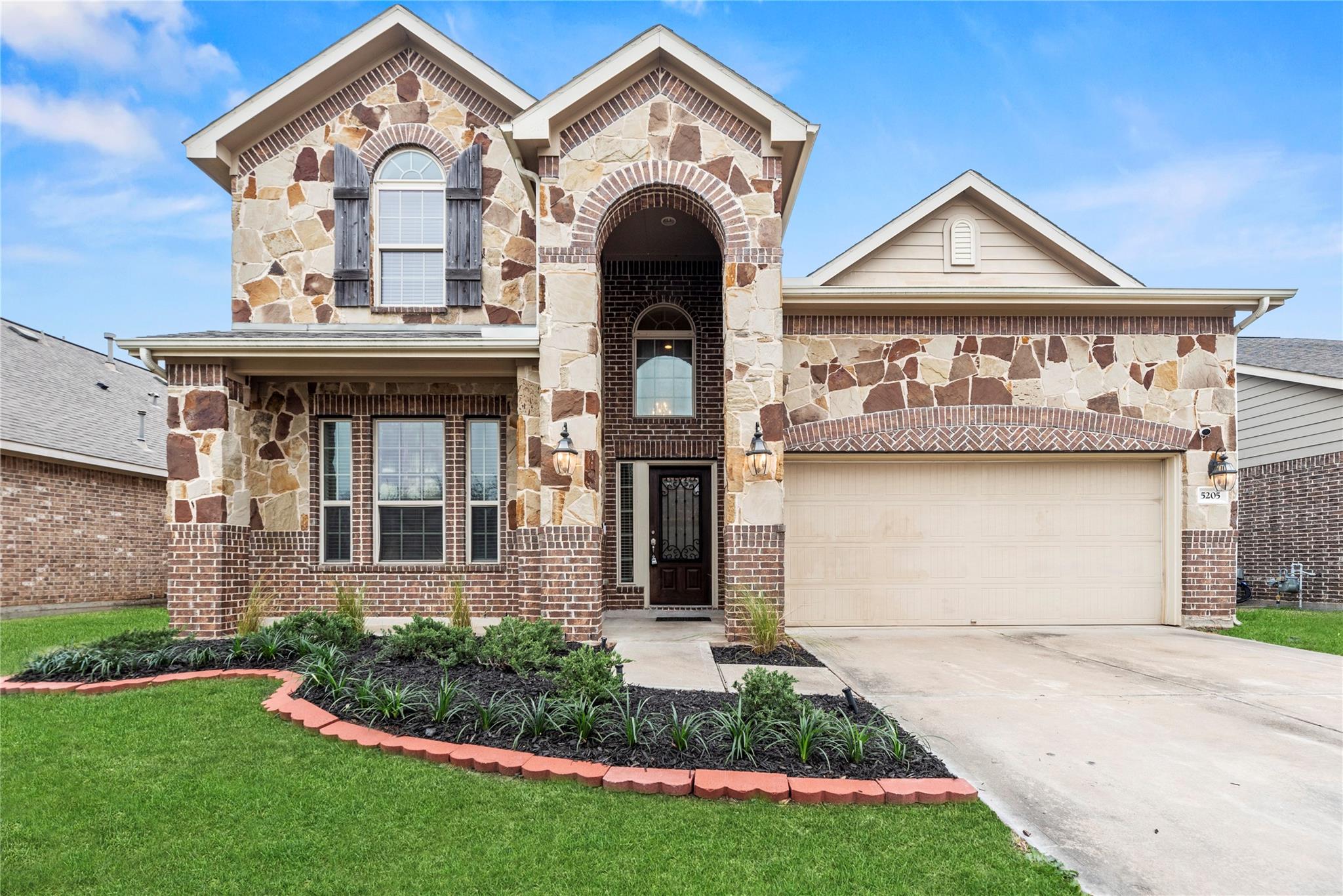 5205 Rainy Garden Court