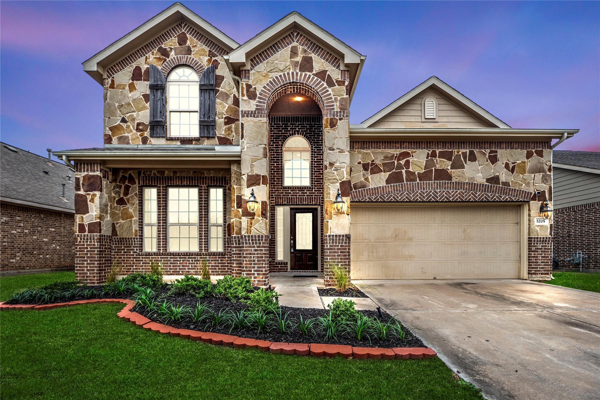 5205 Rainy Garden Court