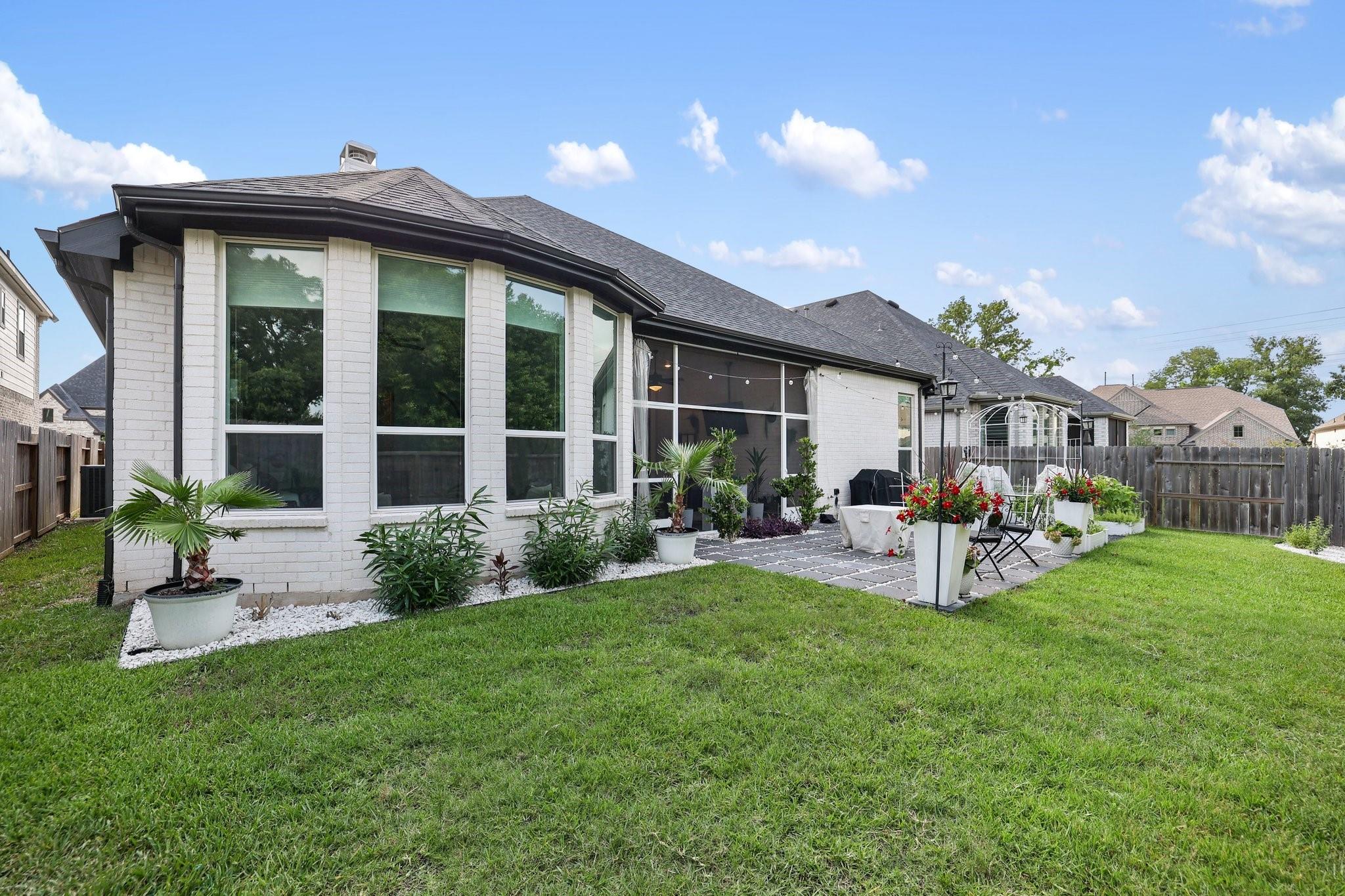 2514 Heritage Park Drive