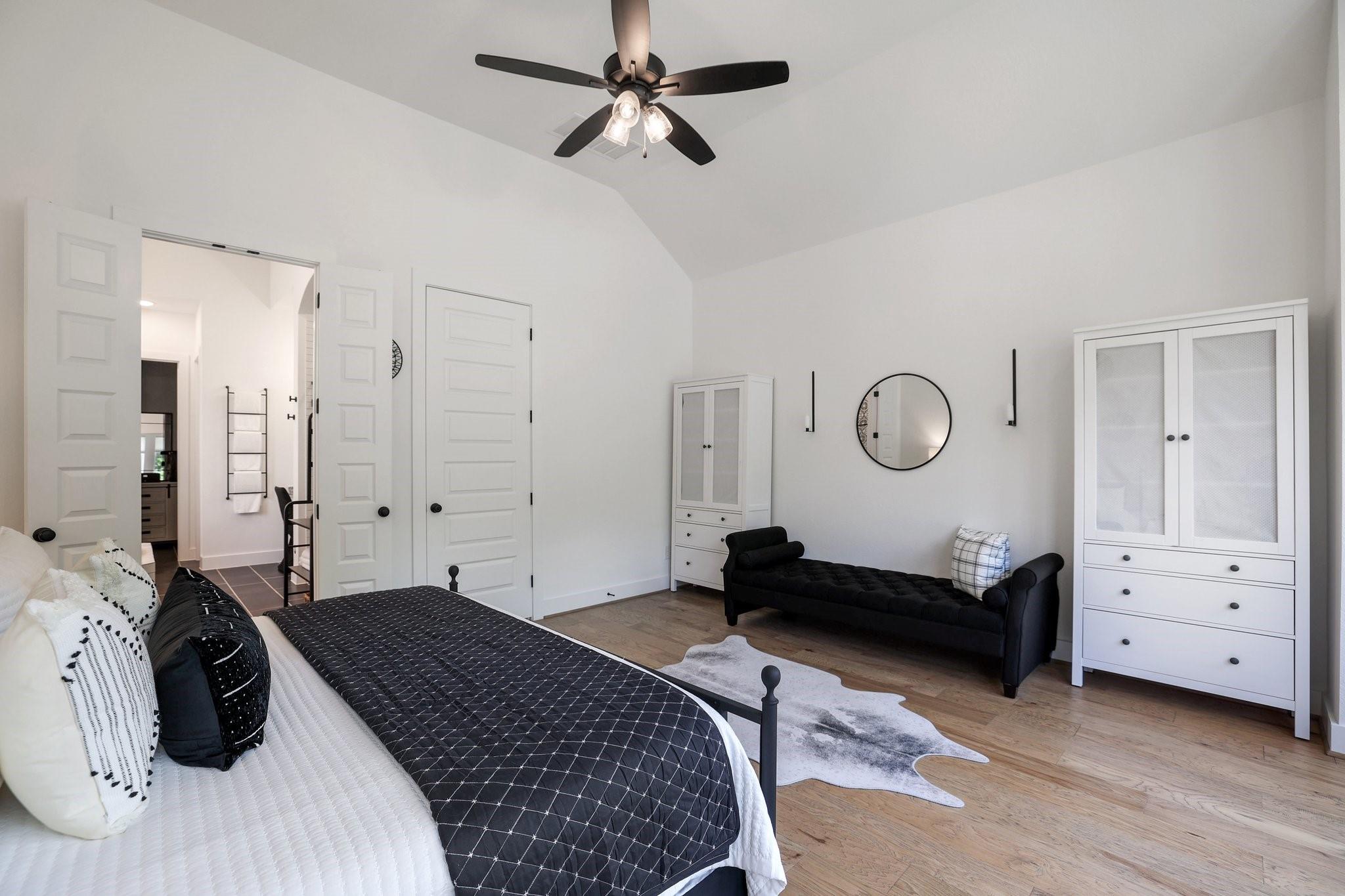 2514 Heritage Park Drive