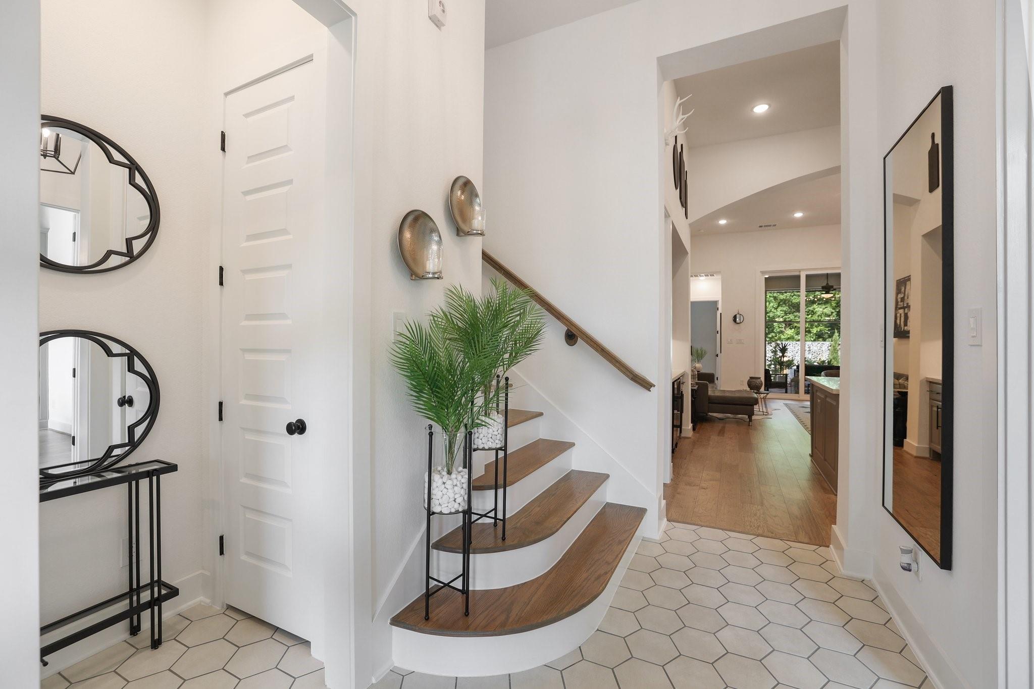 2514 Heritage Park Drive