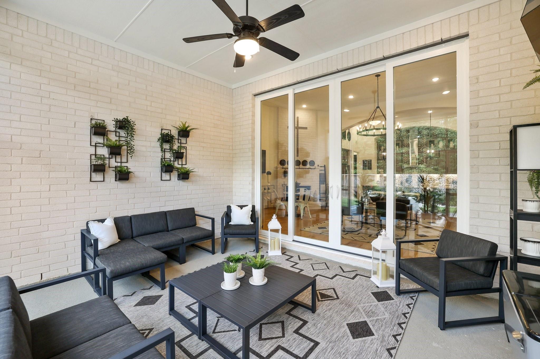 2514 Heritage Park Drive