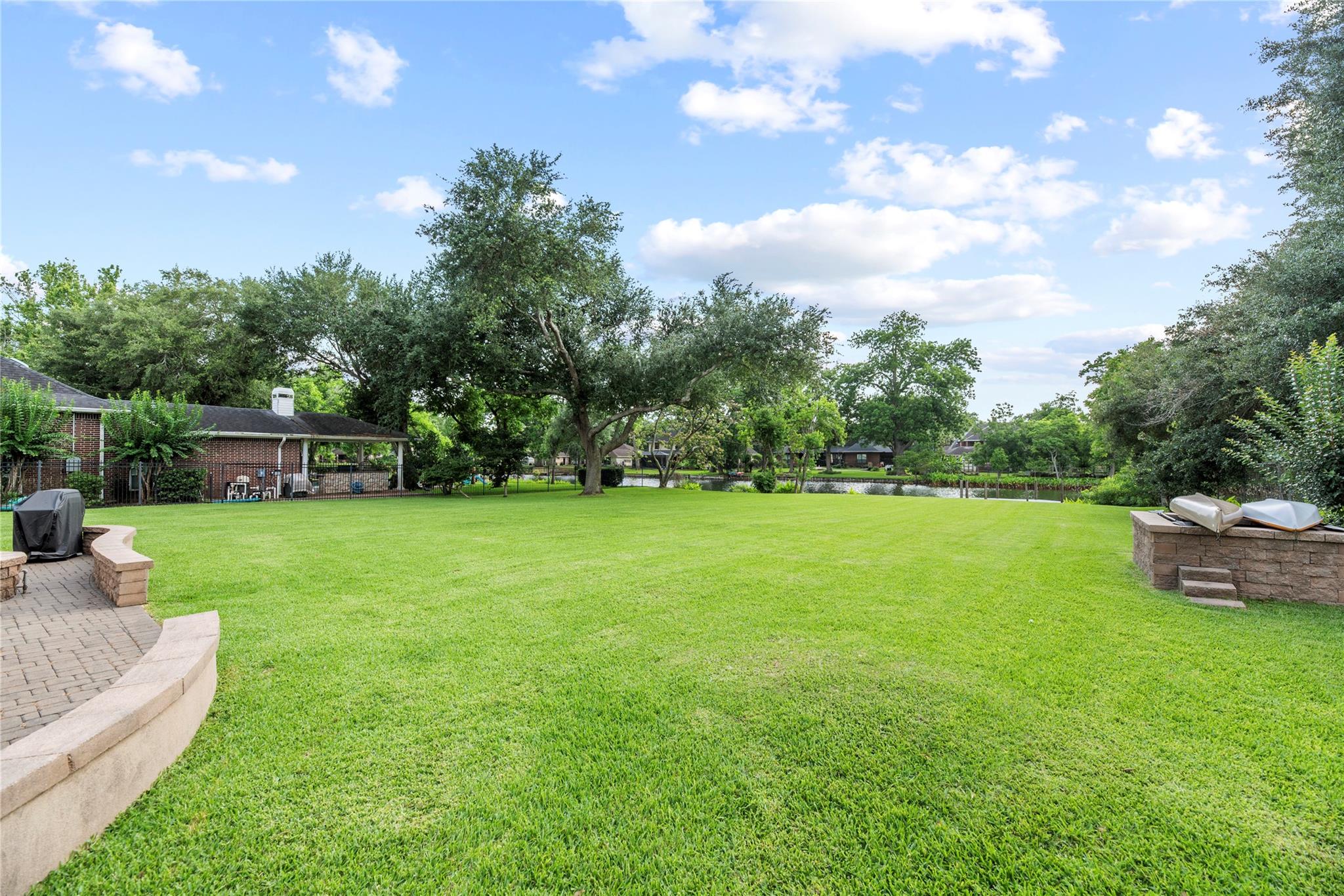 4815 Diamond Springs Drive