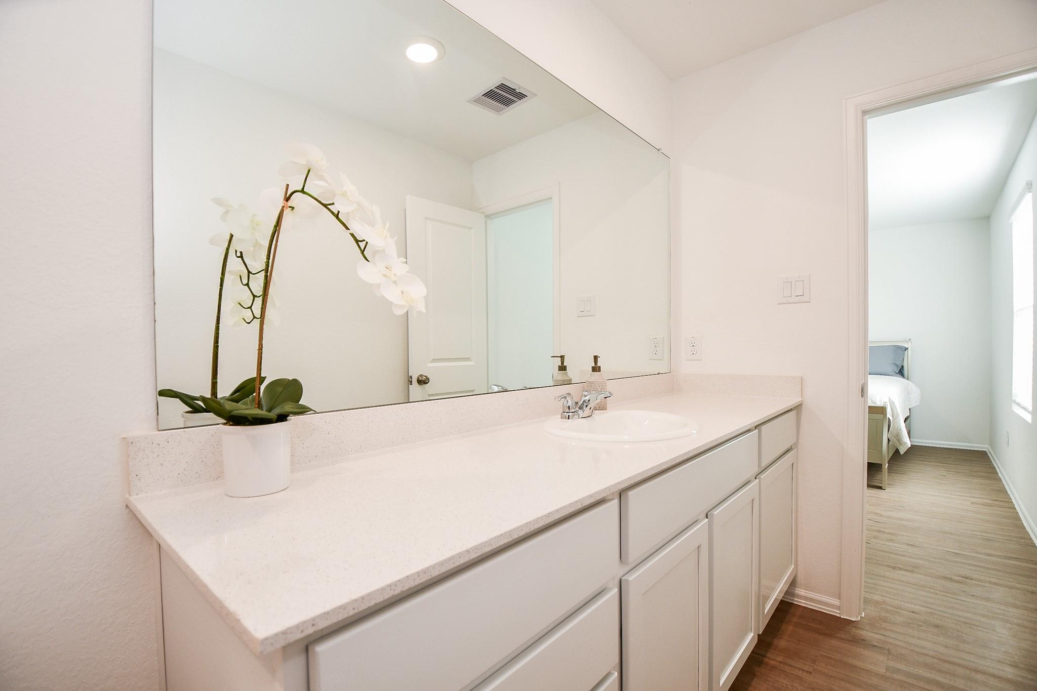 9315 Sierra Point Way